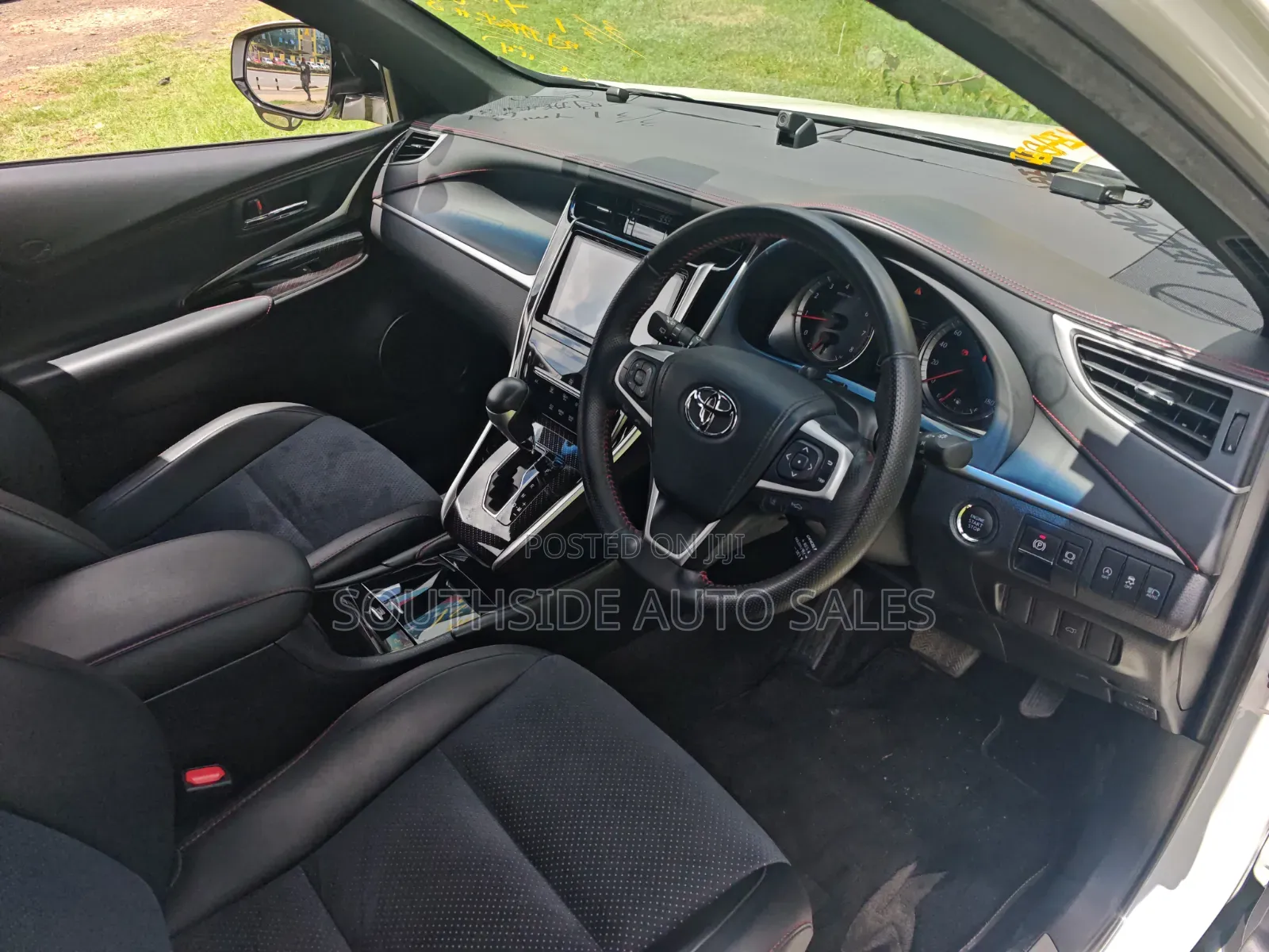 Toyota Harrier 2.0 Turbo 2019 Pearl