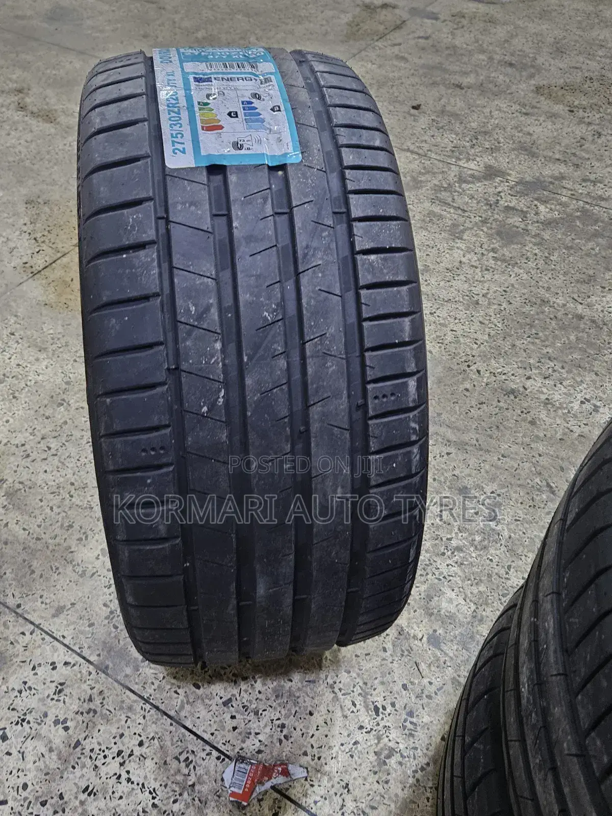 275/30r20 Dovroad Tyre