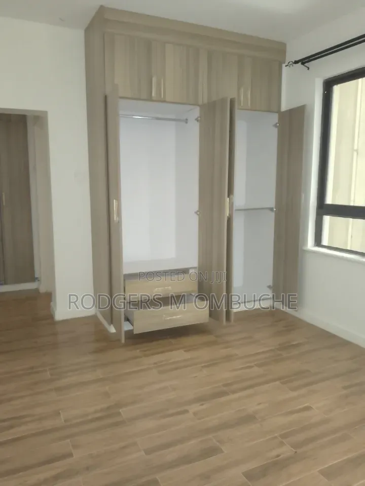 3bdrm Apartment in Valley Arcade for rent