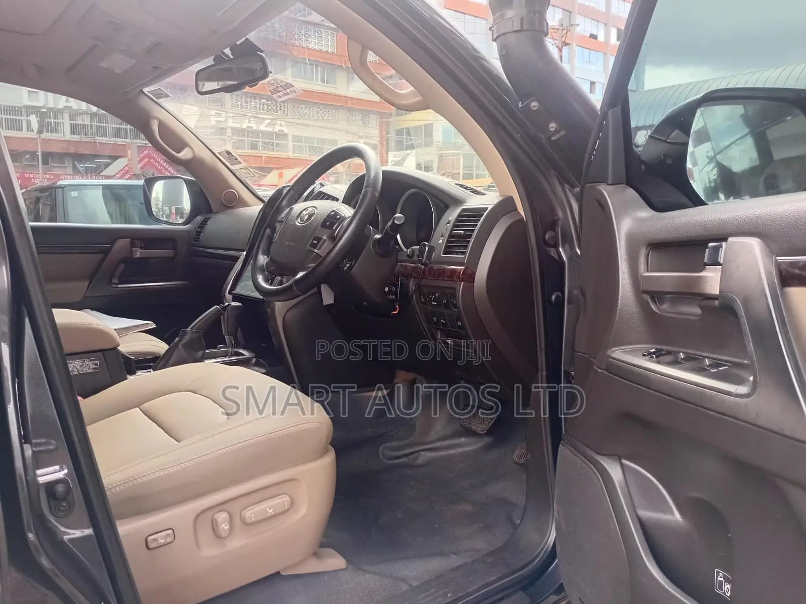 Toyota Land Cruiser 4.5 V8 GXR 2010 Gray