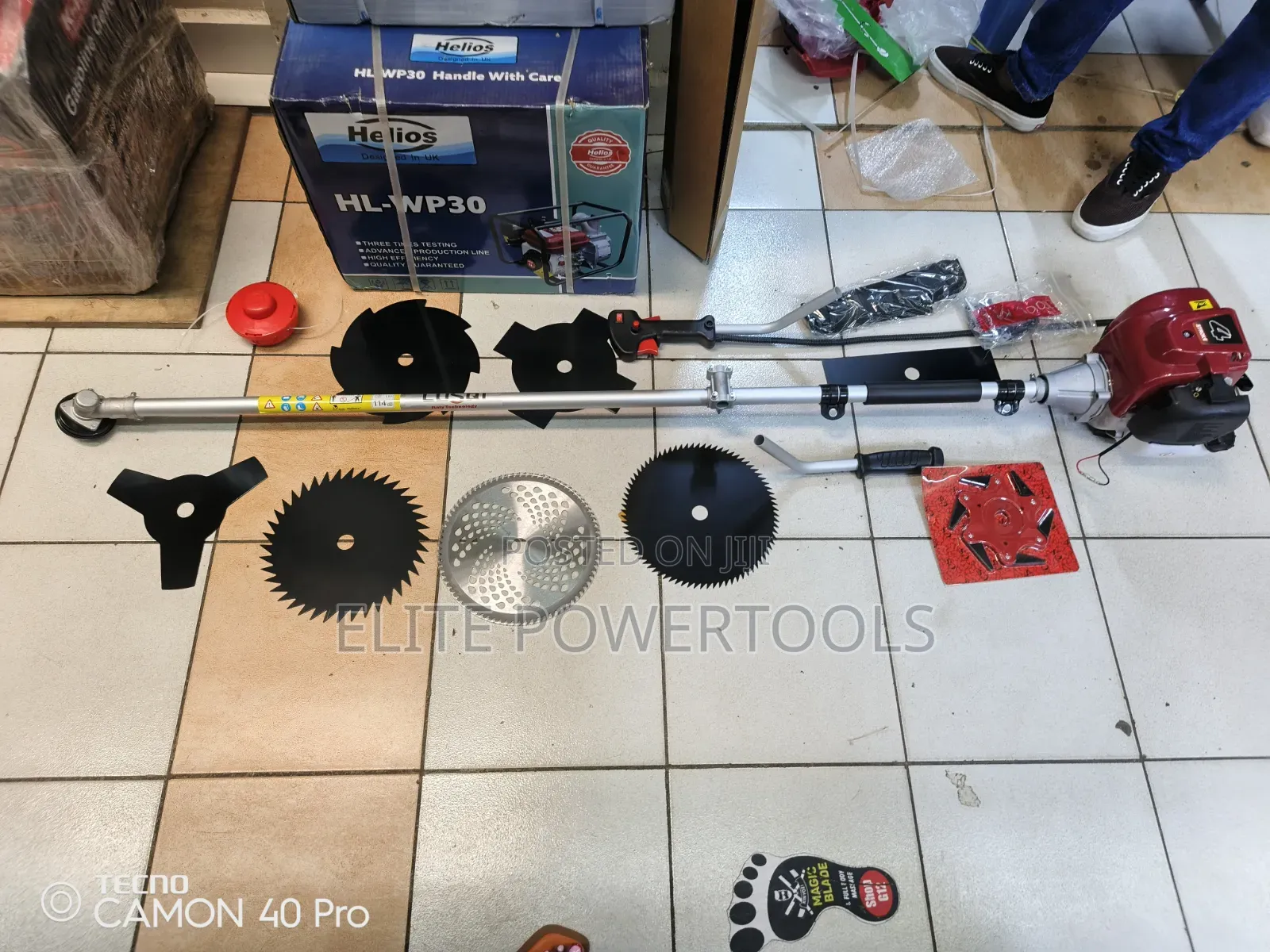 4 Stroke Brush Cutter / Brush Cutter