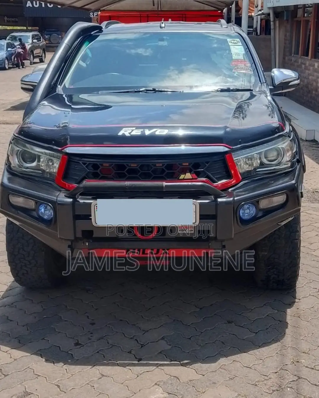 Toyota Hilux Revo Double Cab Deisel 2.4 AWD 2017 Black