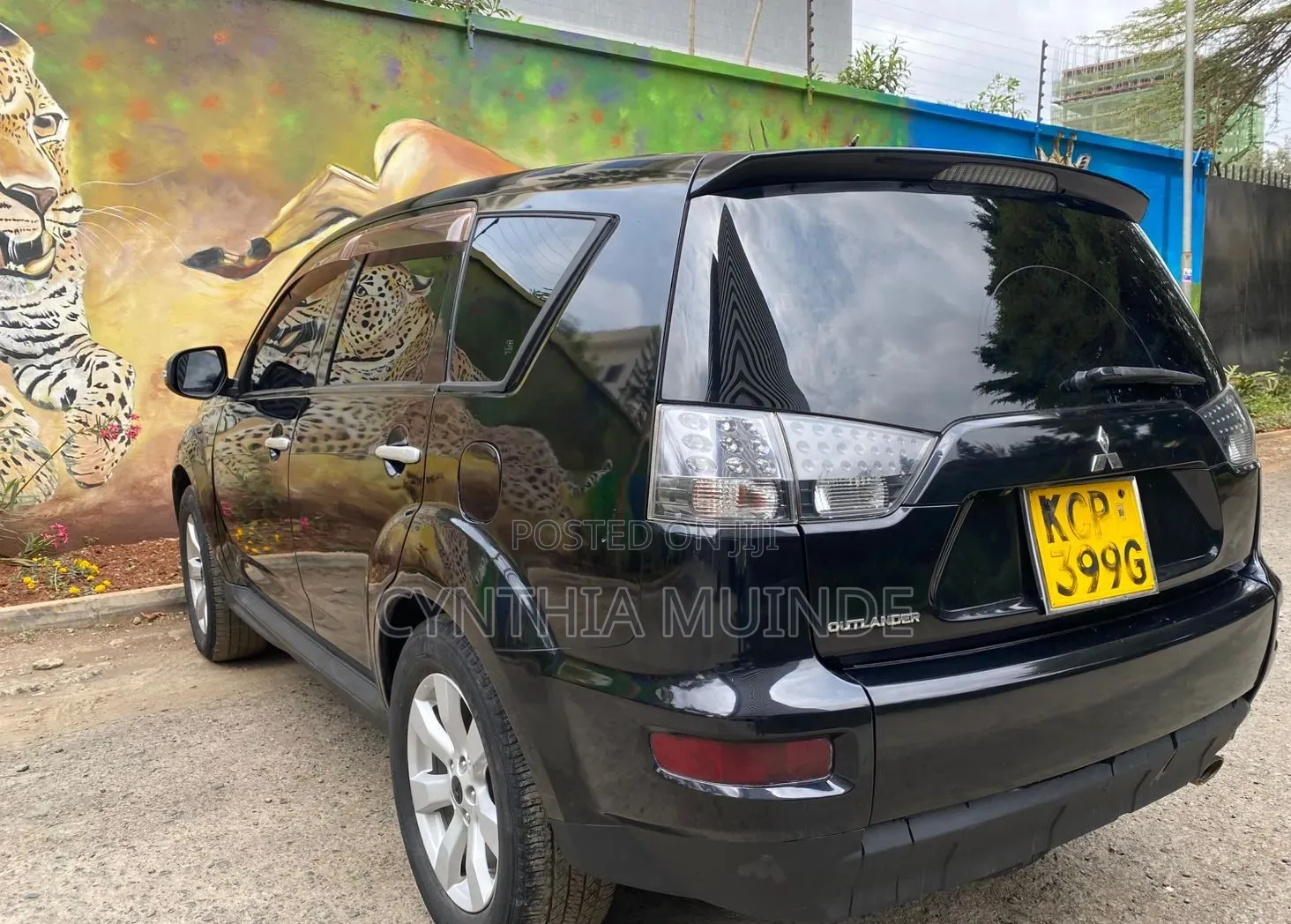 Mitsubishi Outlander 2010 Black