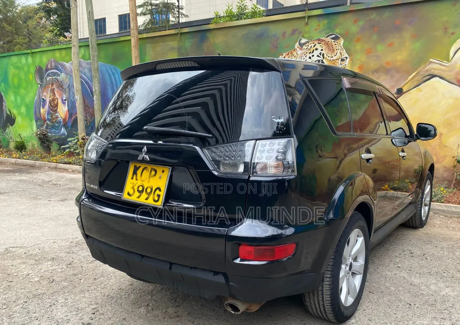 Mitsubishi Outlander 2010 Black