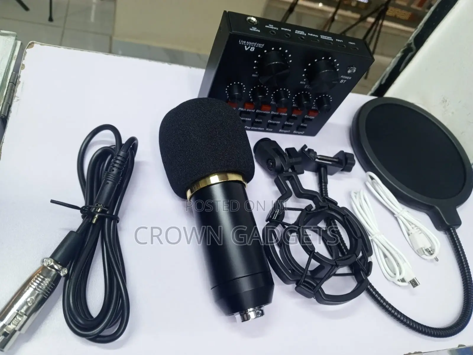 Bm-800 V8 Sound Card Mic Kit Arm Stand Gaming Podcast Set