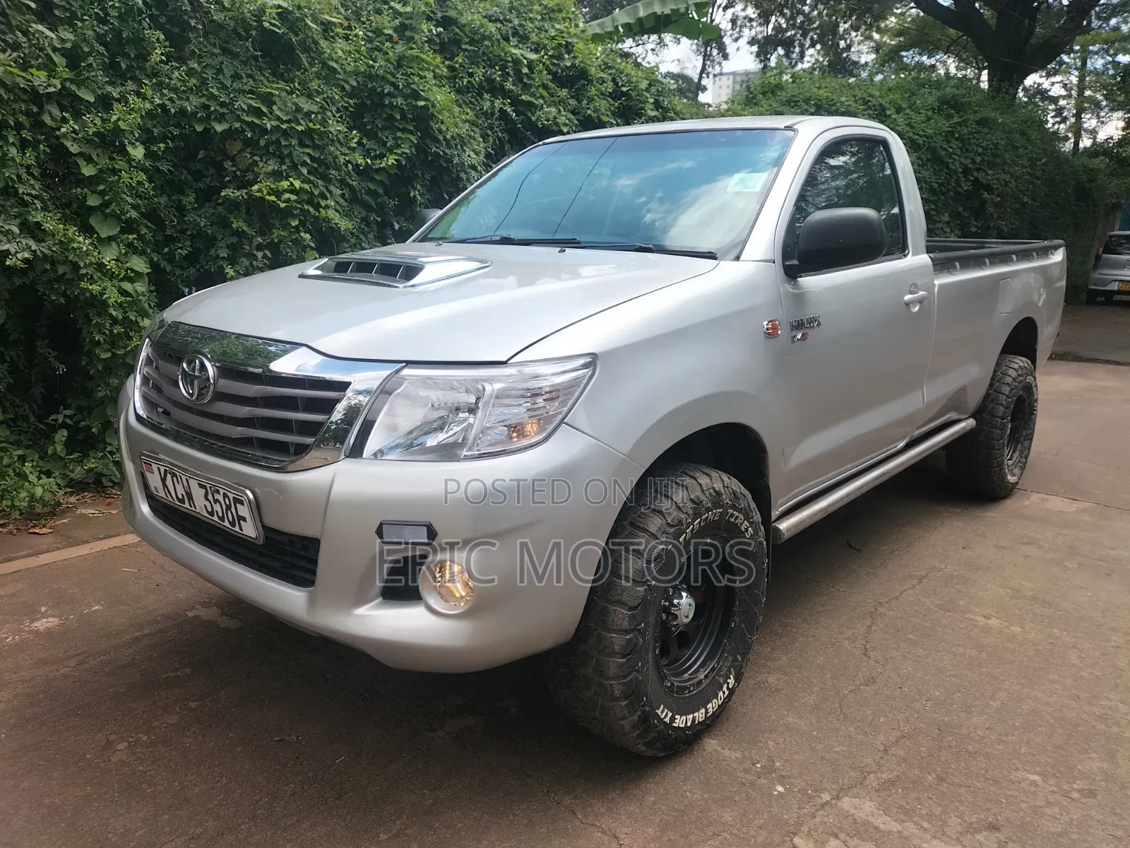 Toyota Hilux 2015 Silver