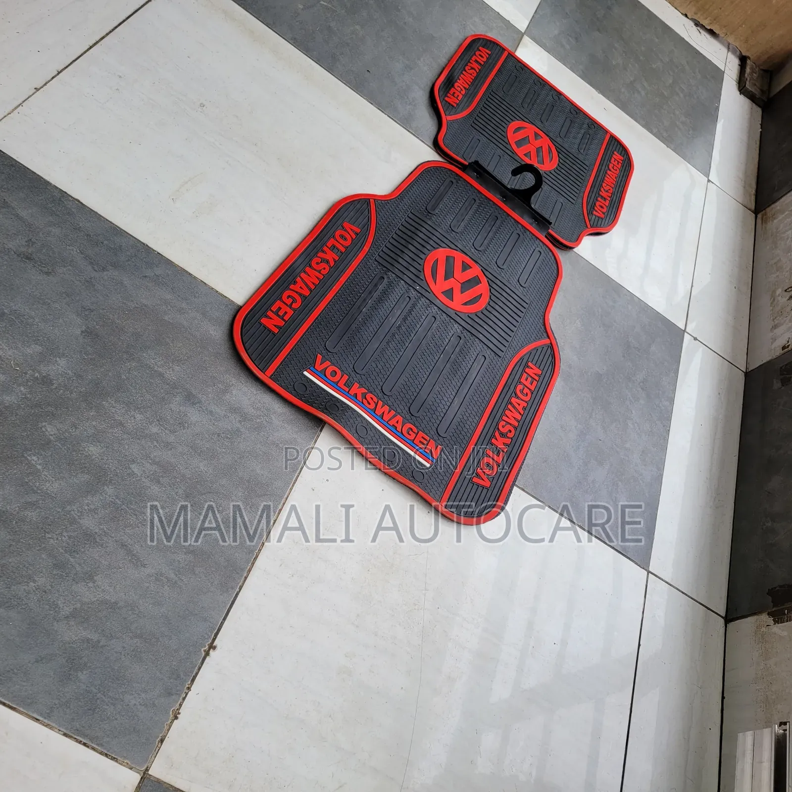 Volkswagen 5pcs Floor Mat Set (Branded)