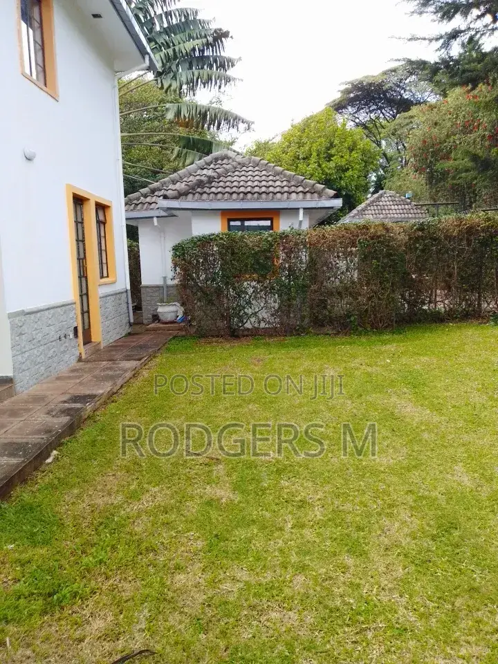 4bdrm Townhouse / Terrace in Muthangari for rent