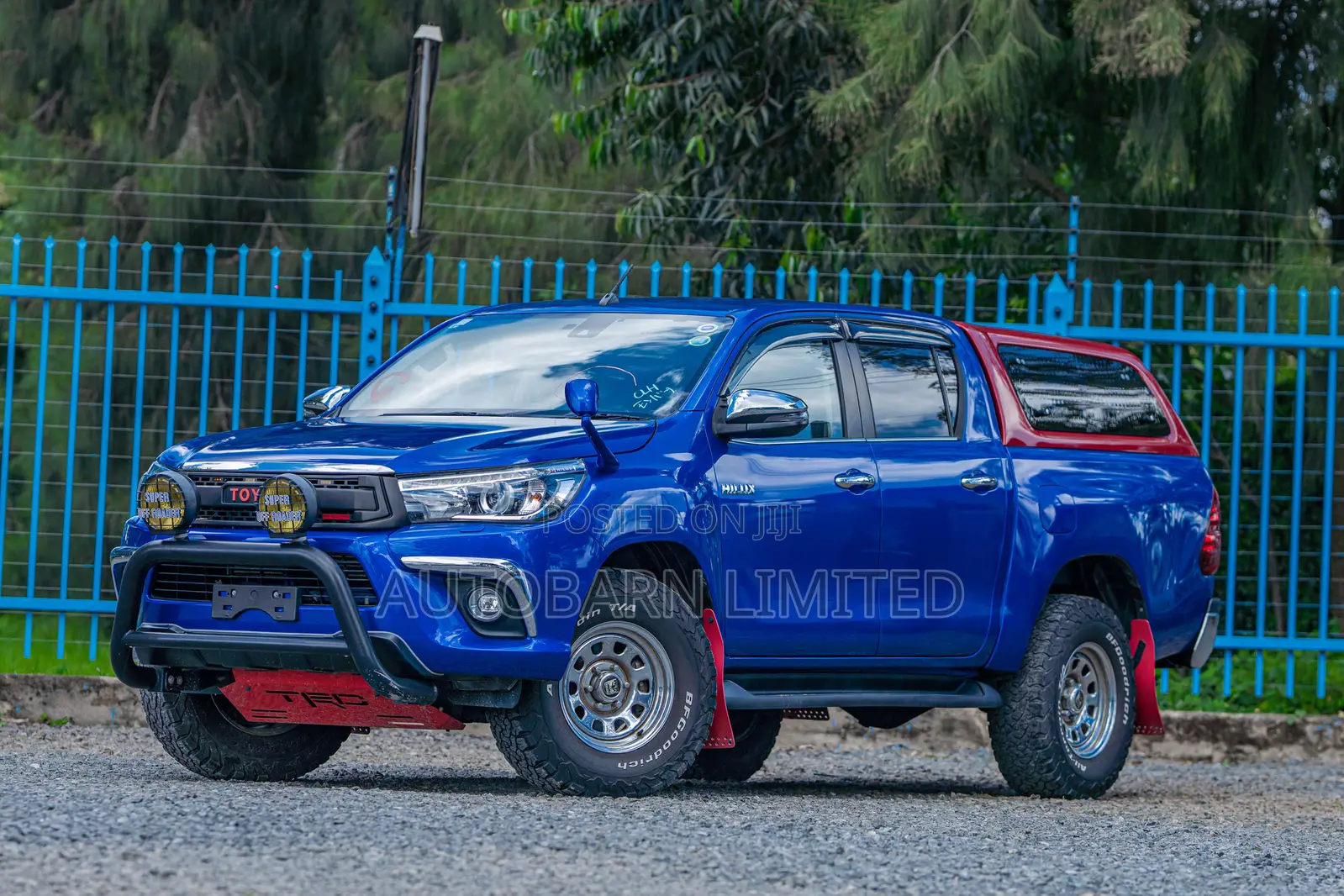 Toyota Hilux 2019 Blue