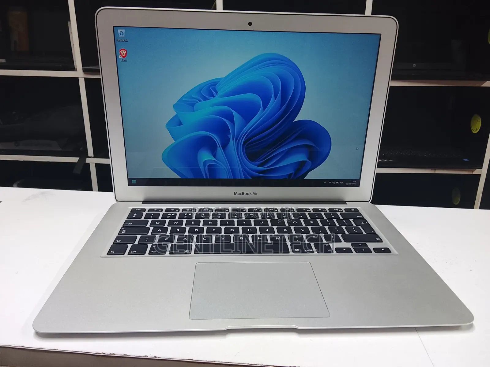 Laptop Apple MacBook Air 2017 8GB Intel Core i5 SSD 128GB