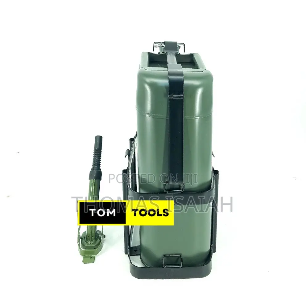 20l Metal Fuel Jerry Can With Spout Nozzle and Rack