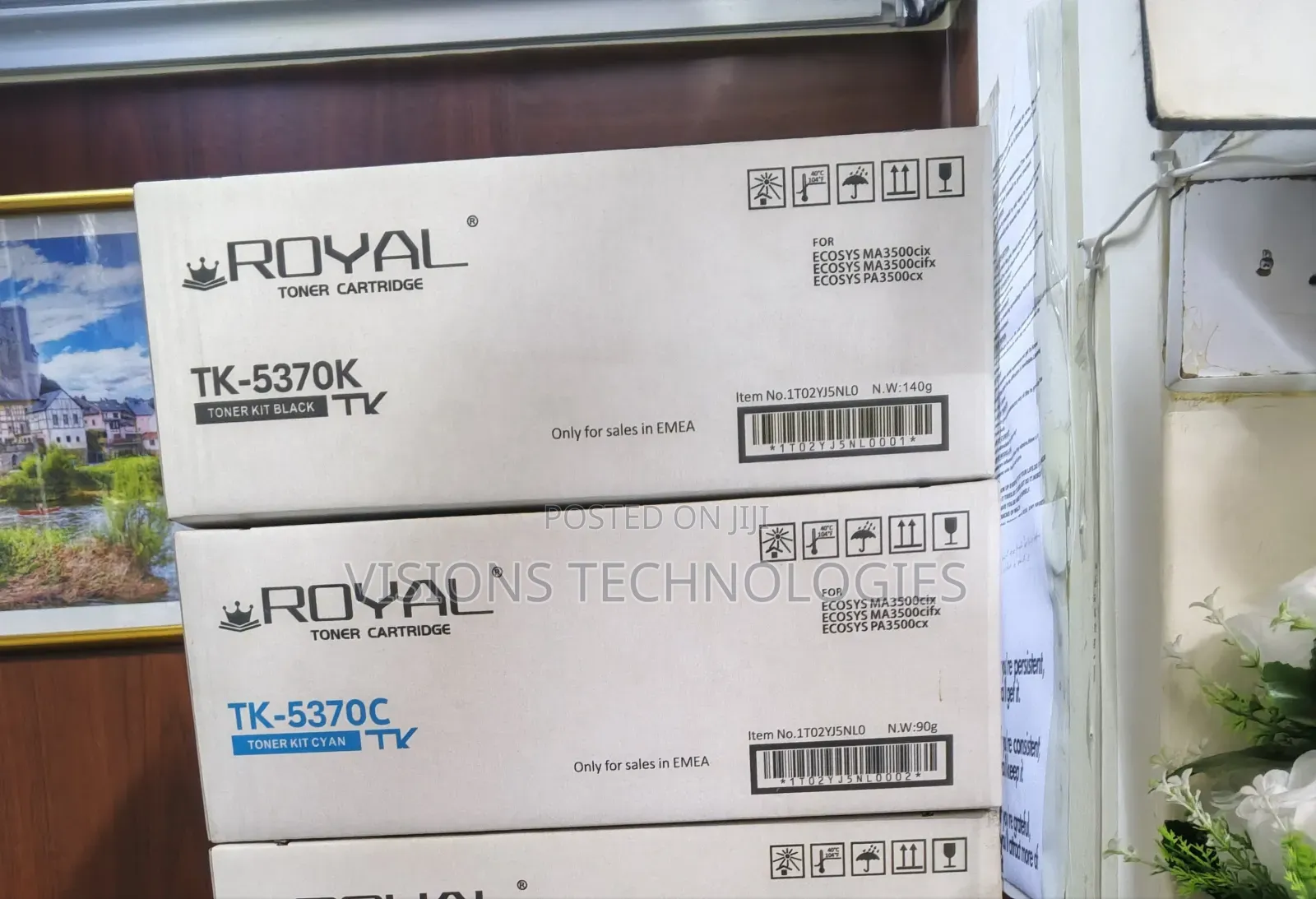 Cyan and Black Tk-5370 Toner Cartridge