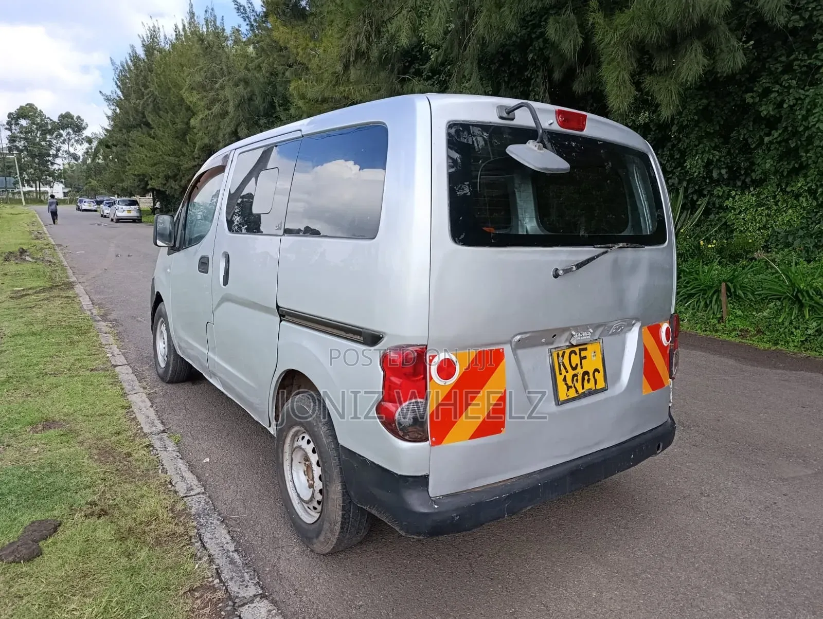 Nissan NV200 2010 Silver