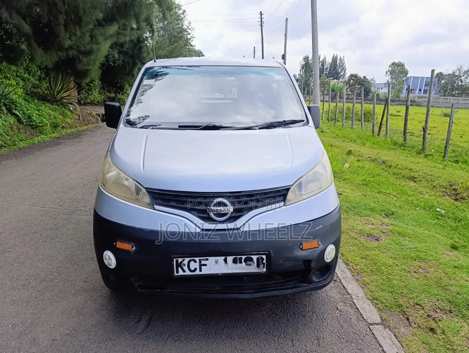 Nissan NV200 2010 Silver
