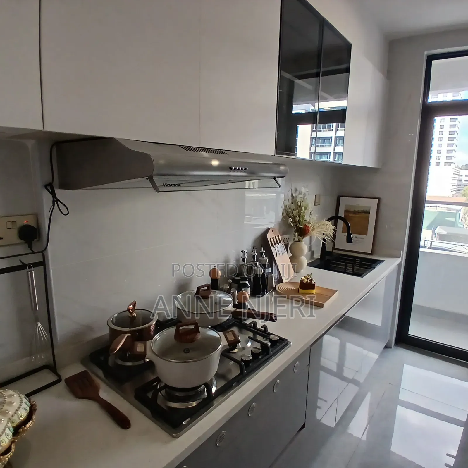 2bdrm Apartment in Westlands, Raphta Road Area for sale