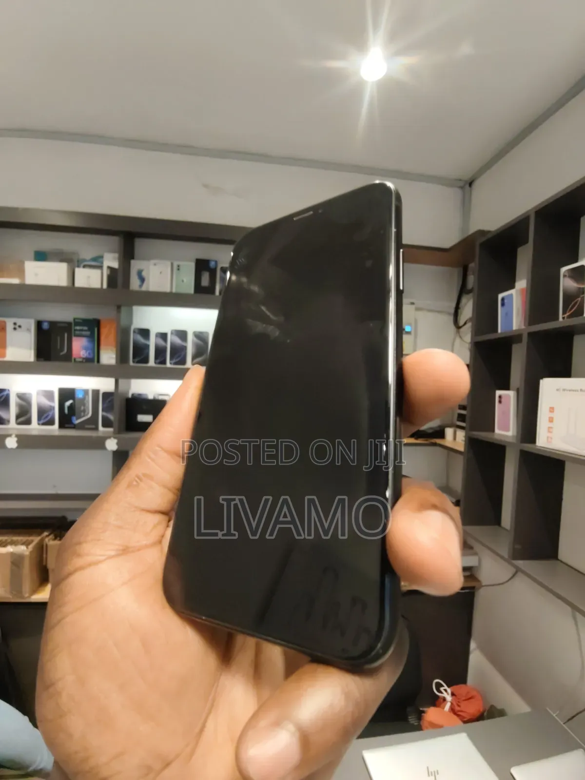 Apple iPhone XR 64 GB Black