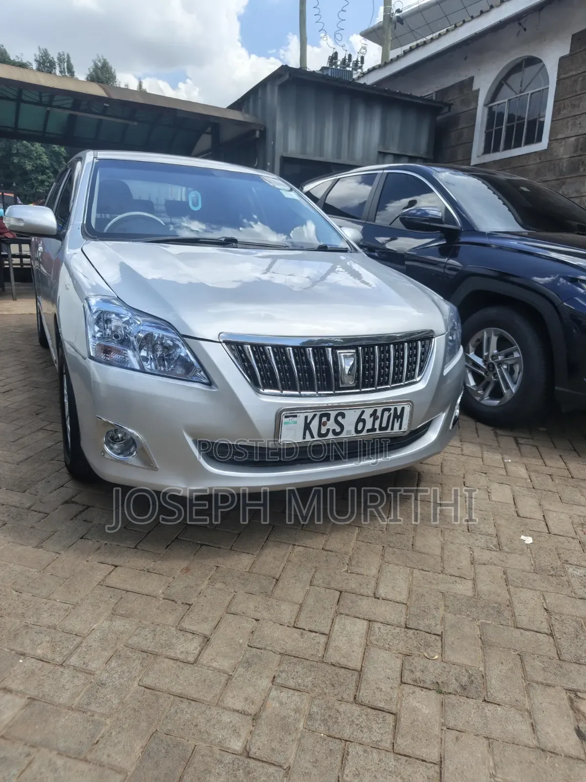 Toyota Premio 2012 Silver