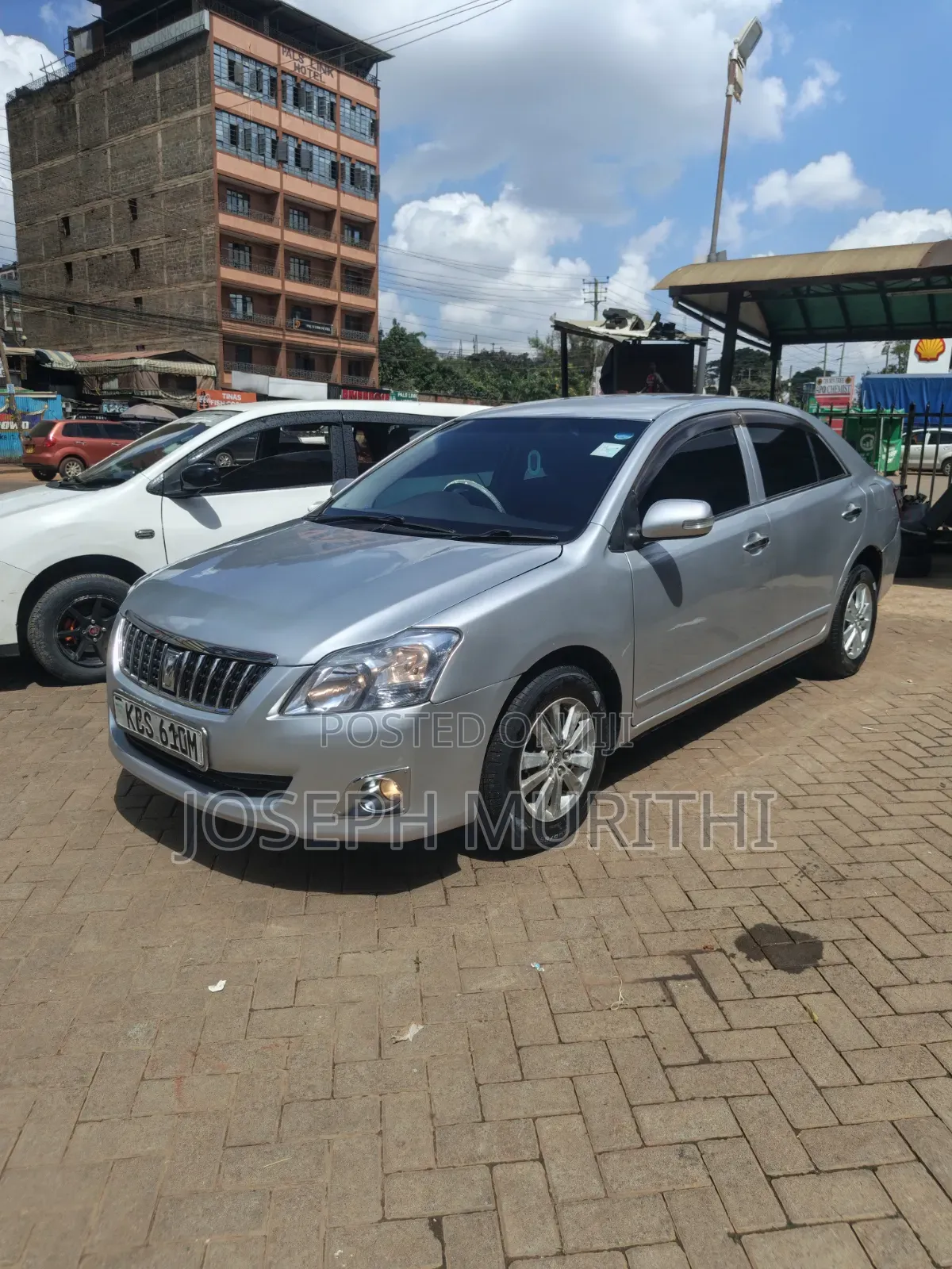 Toyota Premio 2012 Silver