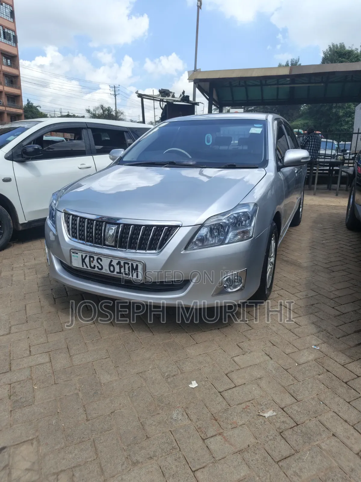 Toyota Premio 2012 Silver