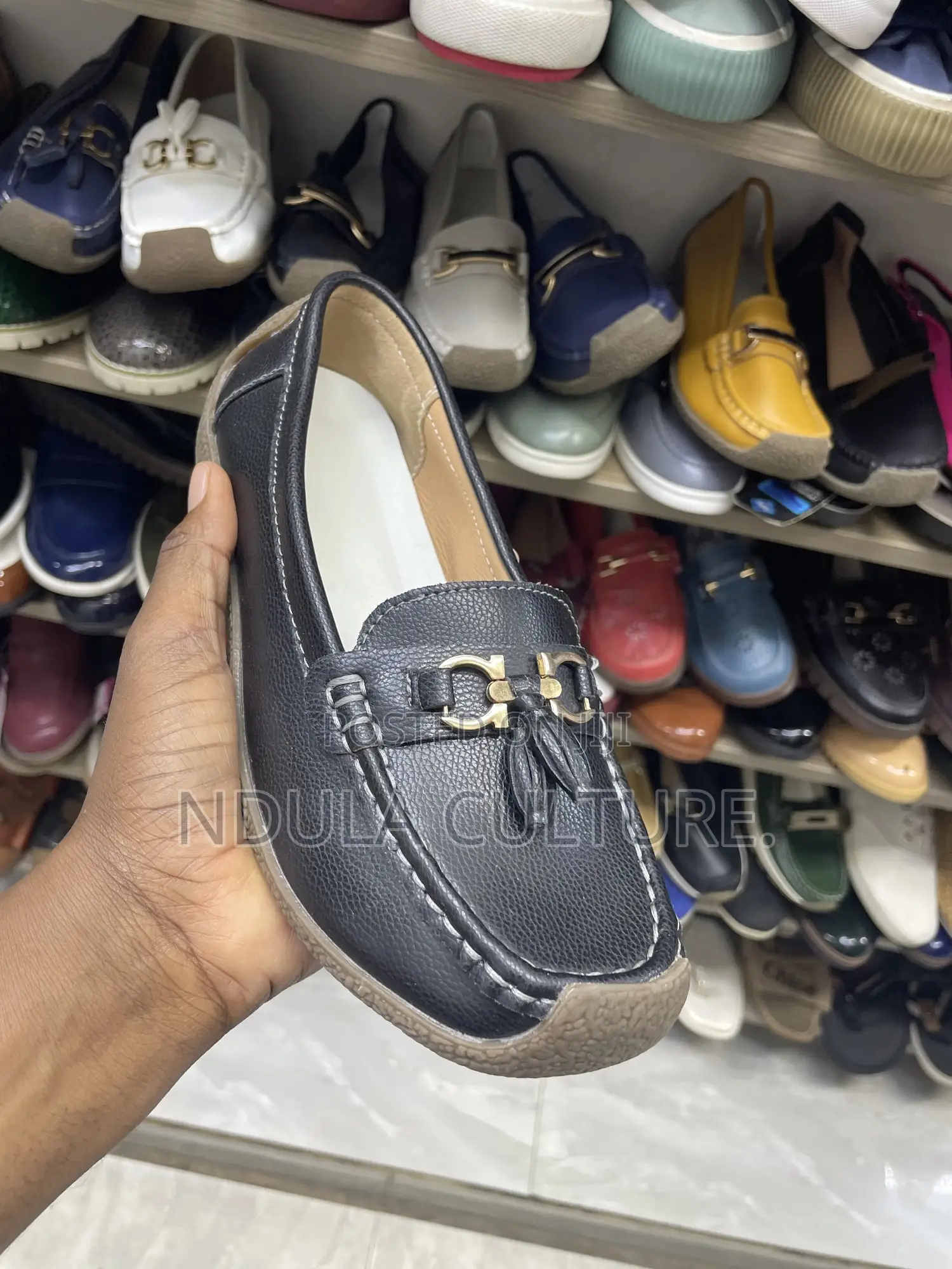 Ladies Fashion Leather Loafers
