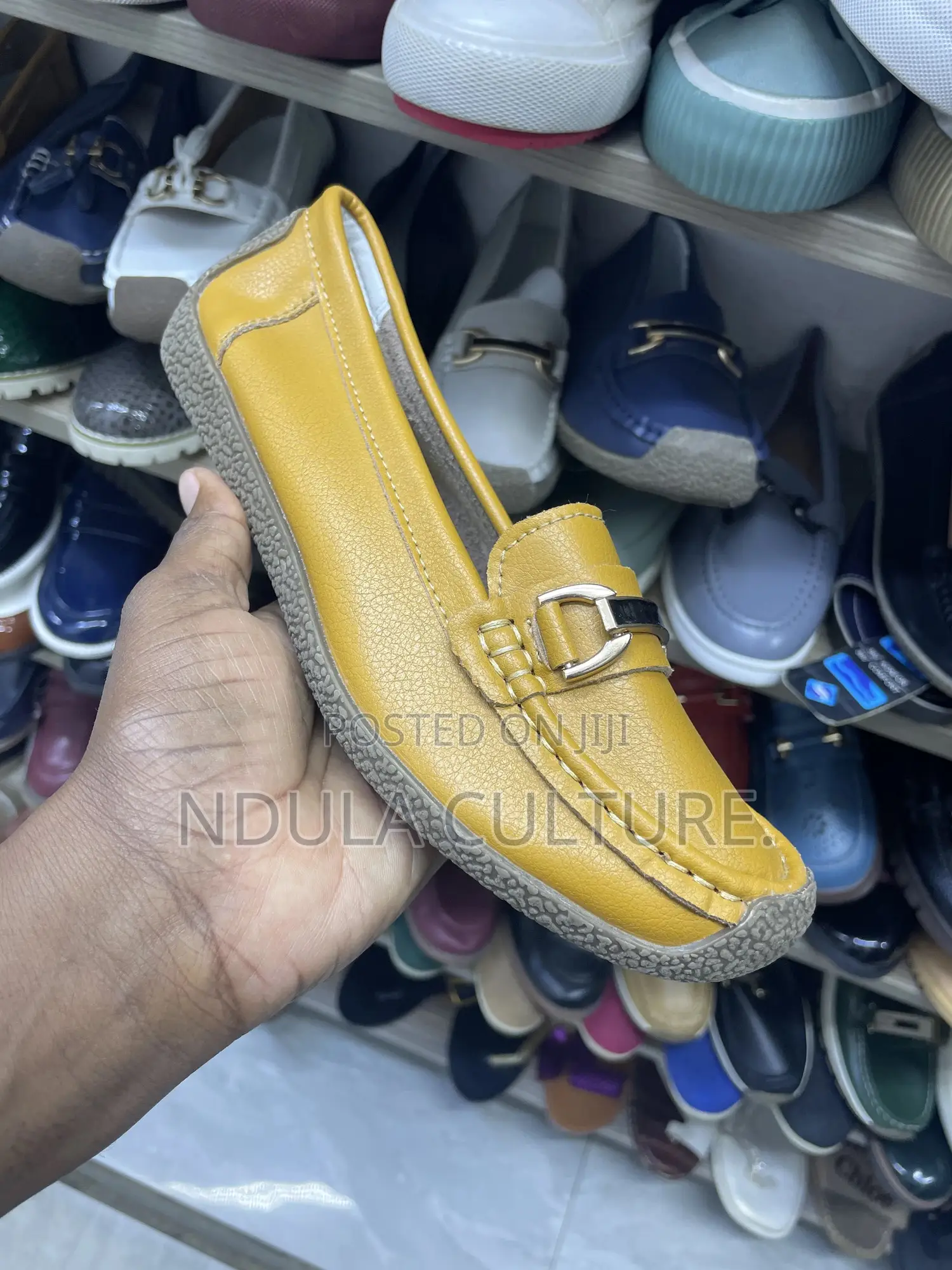 Ladies Fashion Leather Loafers
