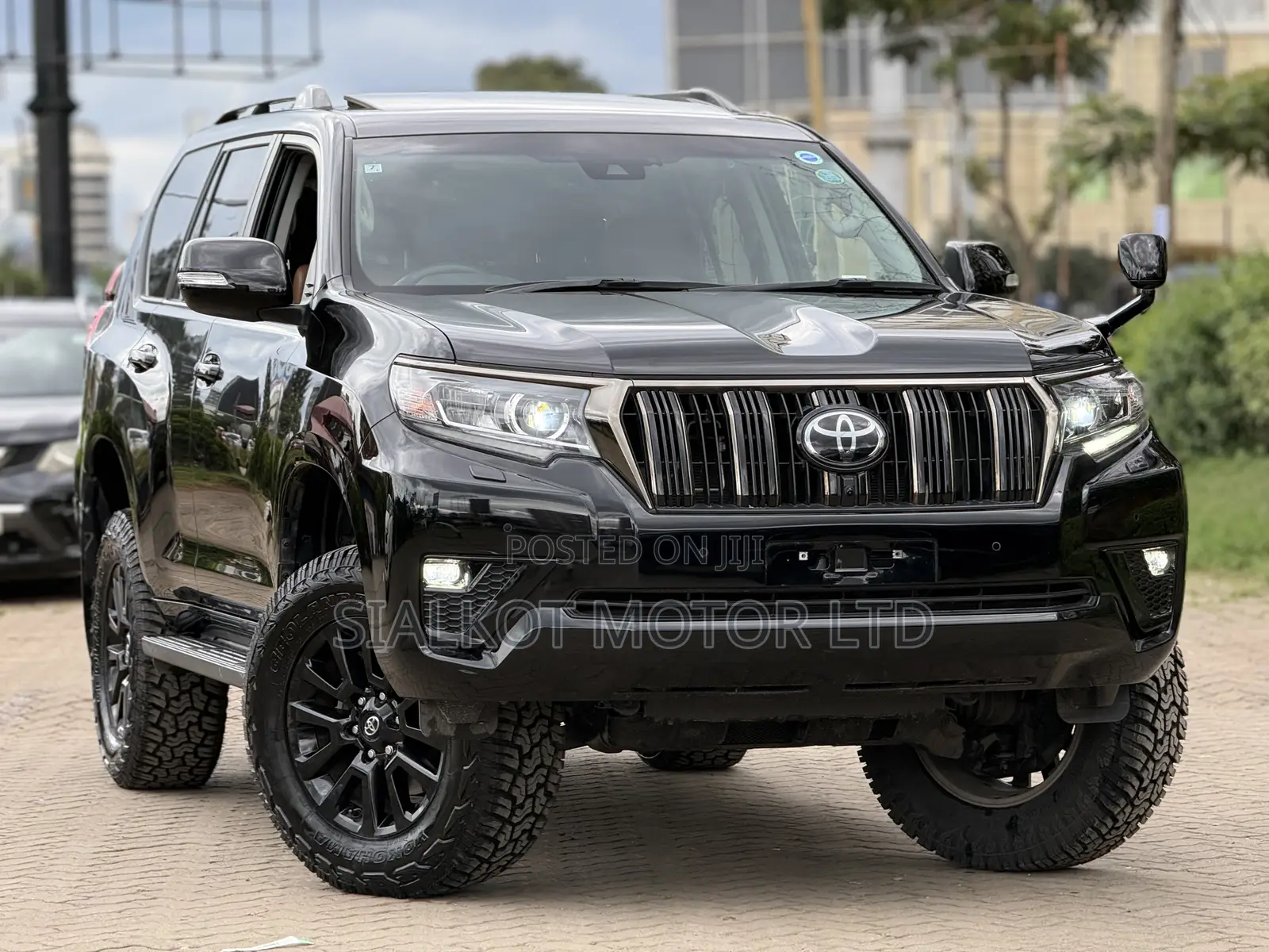 Toyota Land Cruiser Prado 2.7 2021 Black