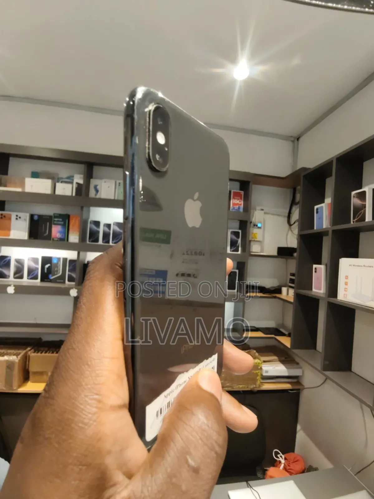 Apple iPhone XS 64 GB Black