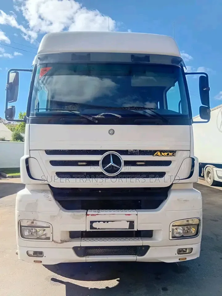 Nyeri to Nairobi Containerised.Open-body Trailers Transport Services.
