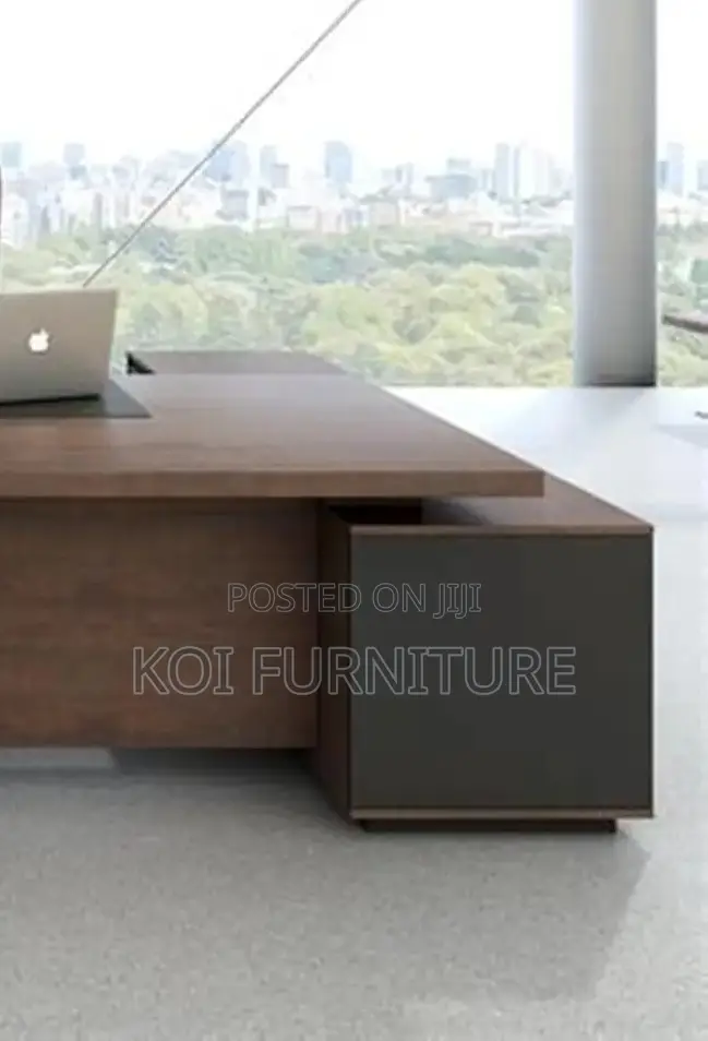 Office Desks; Bold 1.8 Meters Executive Modern Bosses Office Desks