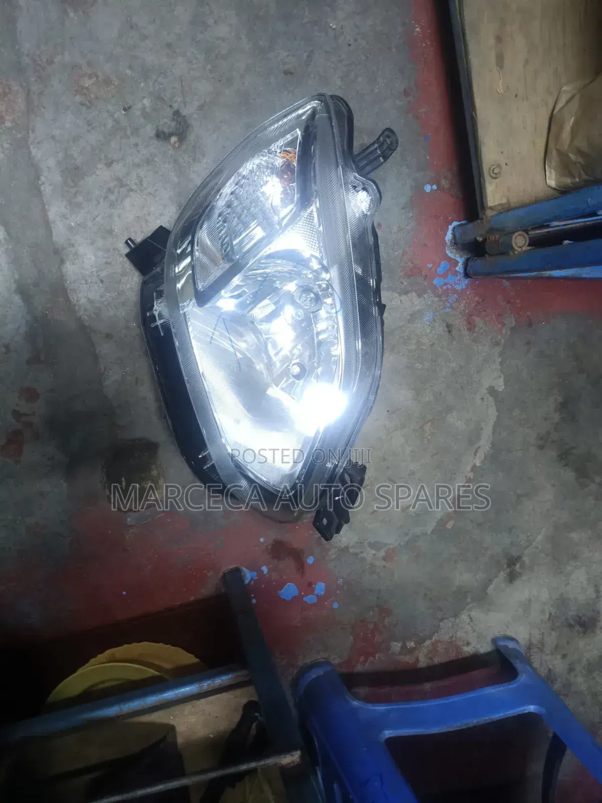 Headlight Passo 2017 Non-Xenon
