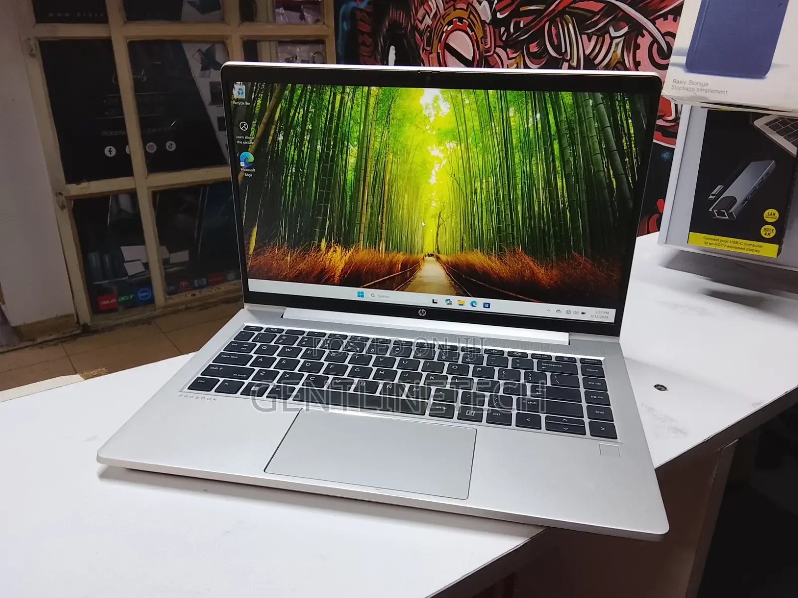 Laptop HP ProBook 440 G10 8GB Intel Core i7 SSD 256GB