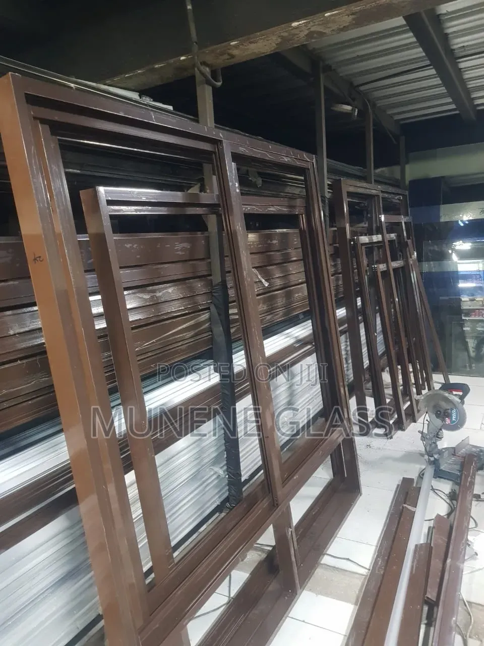 Aluminium Best Quality Frames