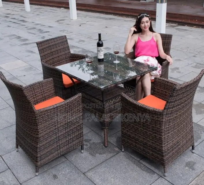 Outdoor Set: 4 Seater All Weather Rattan Dining Table Set