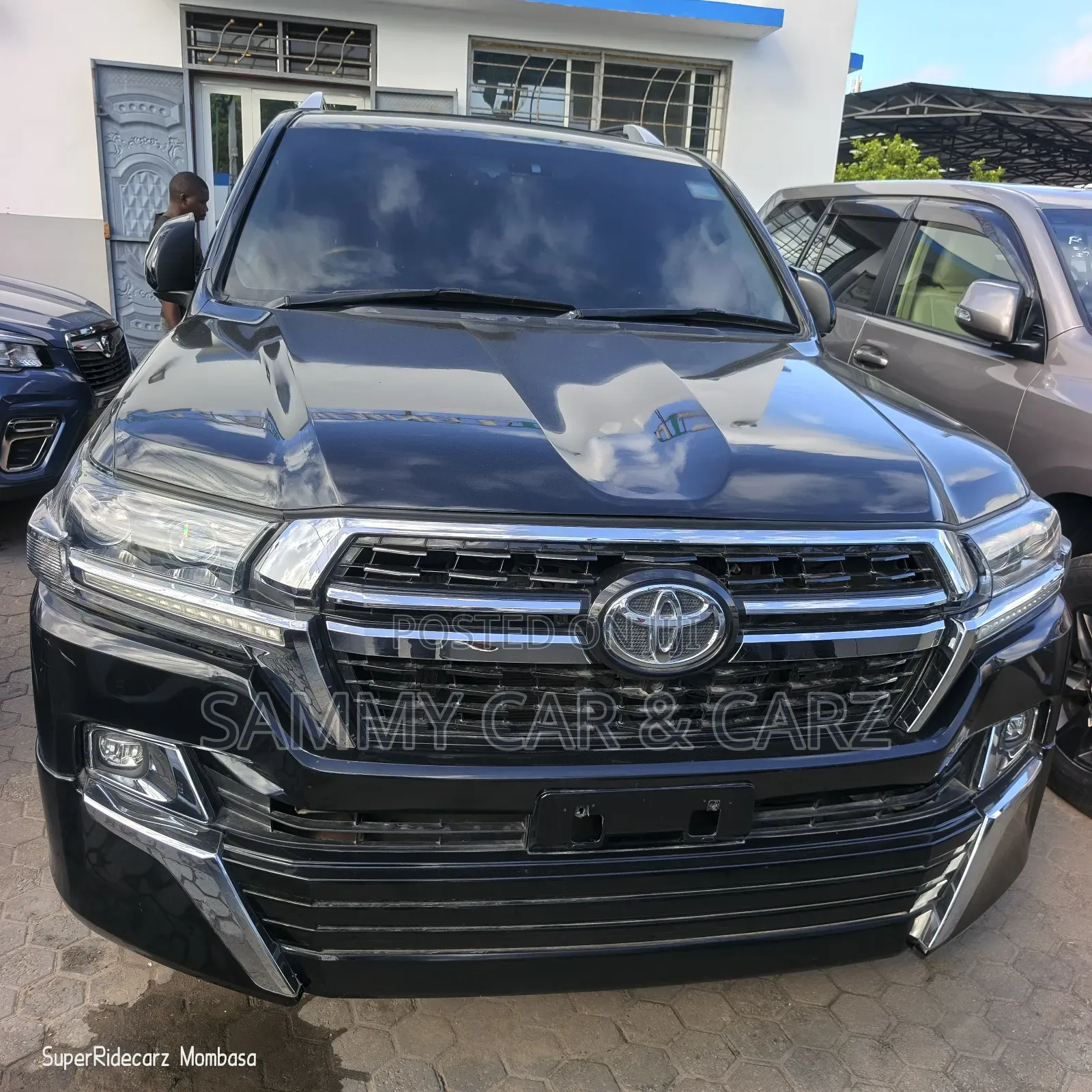 Toyota Land Cruiser 2014 Black