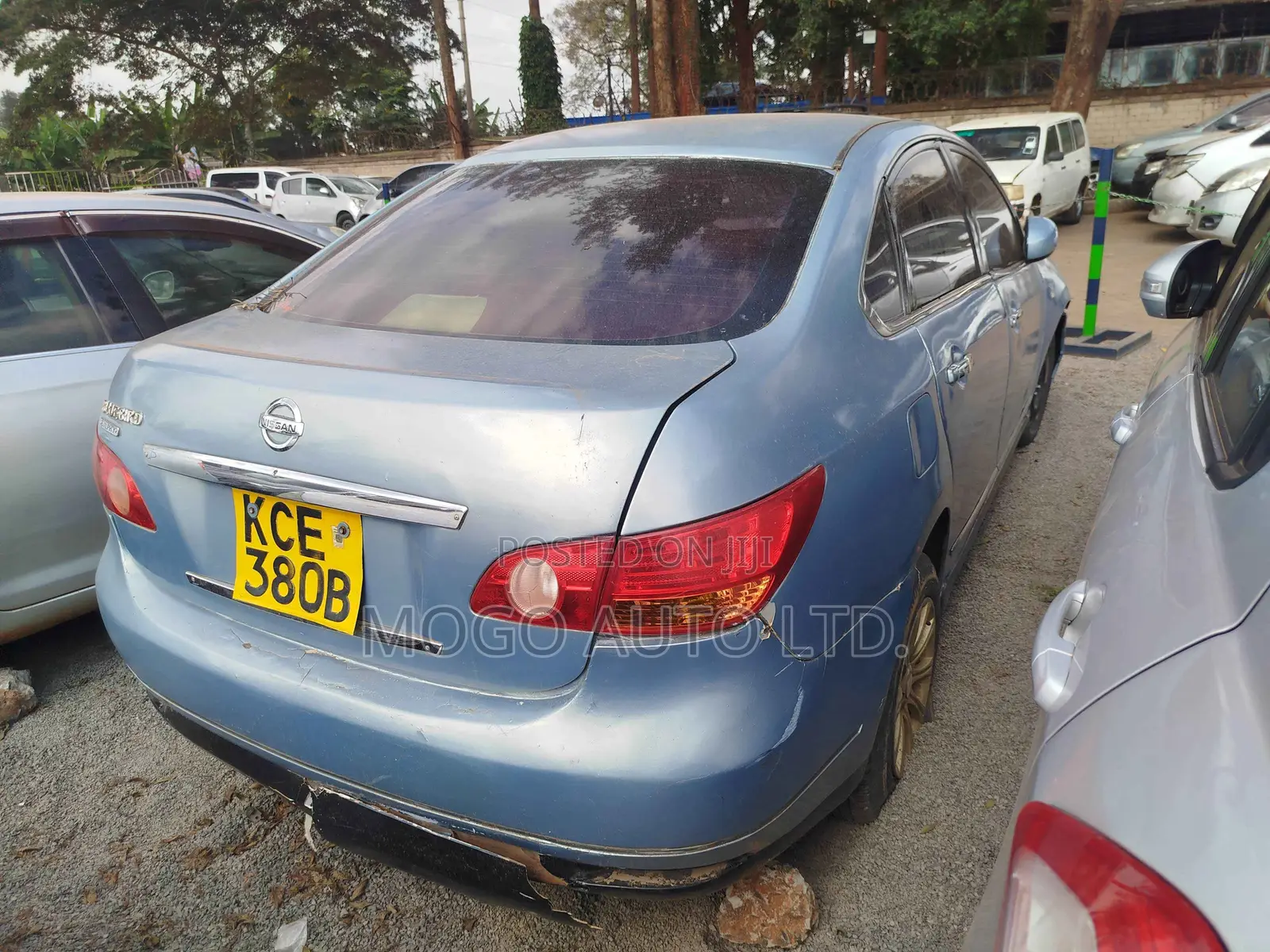 Nissan Bluebird 2008 Blue
