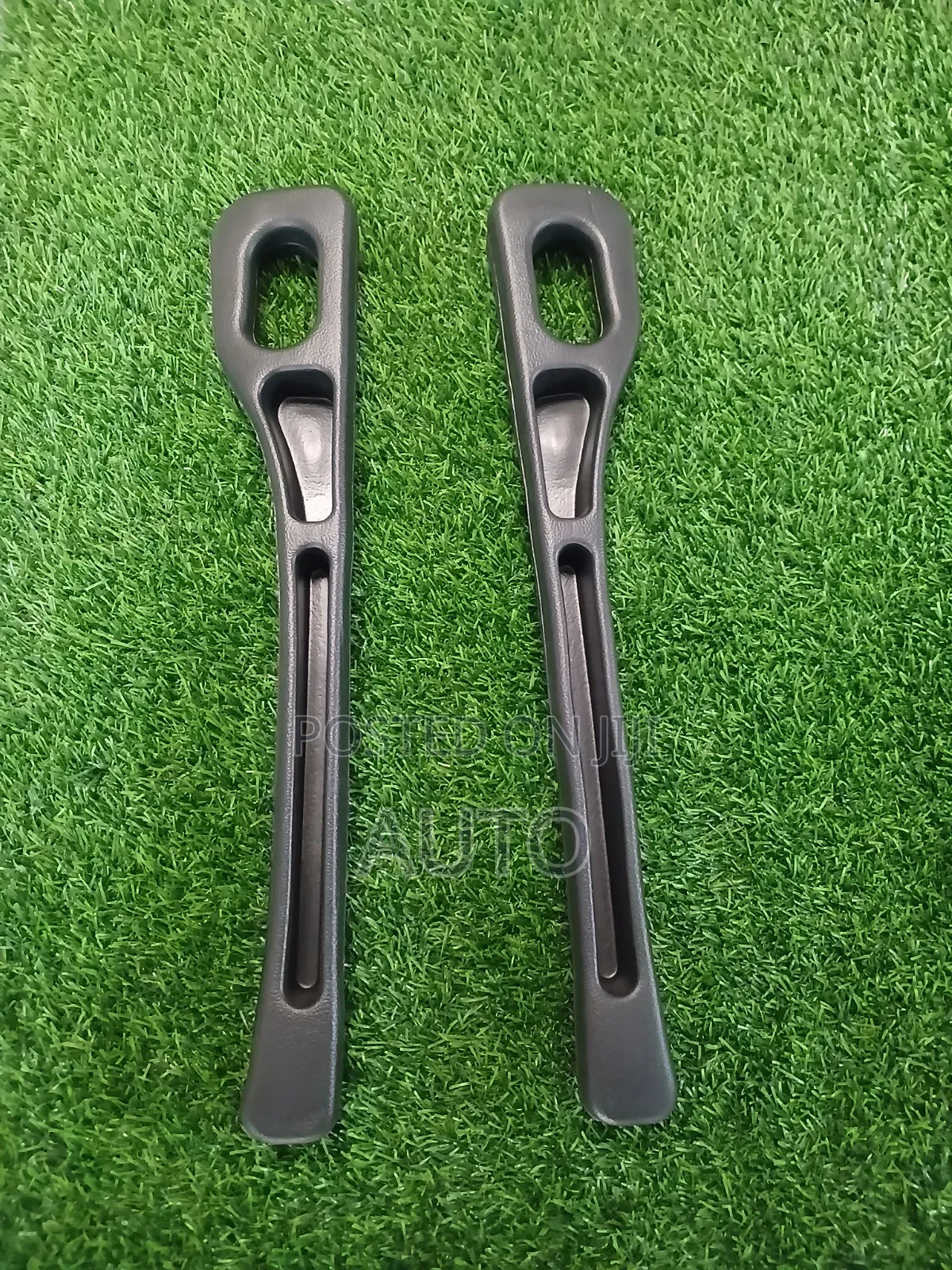 Universal Car Seat Gap Filler Organizer Leak Proof Seat Side Filler