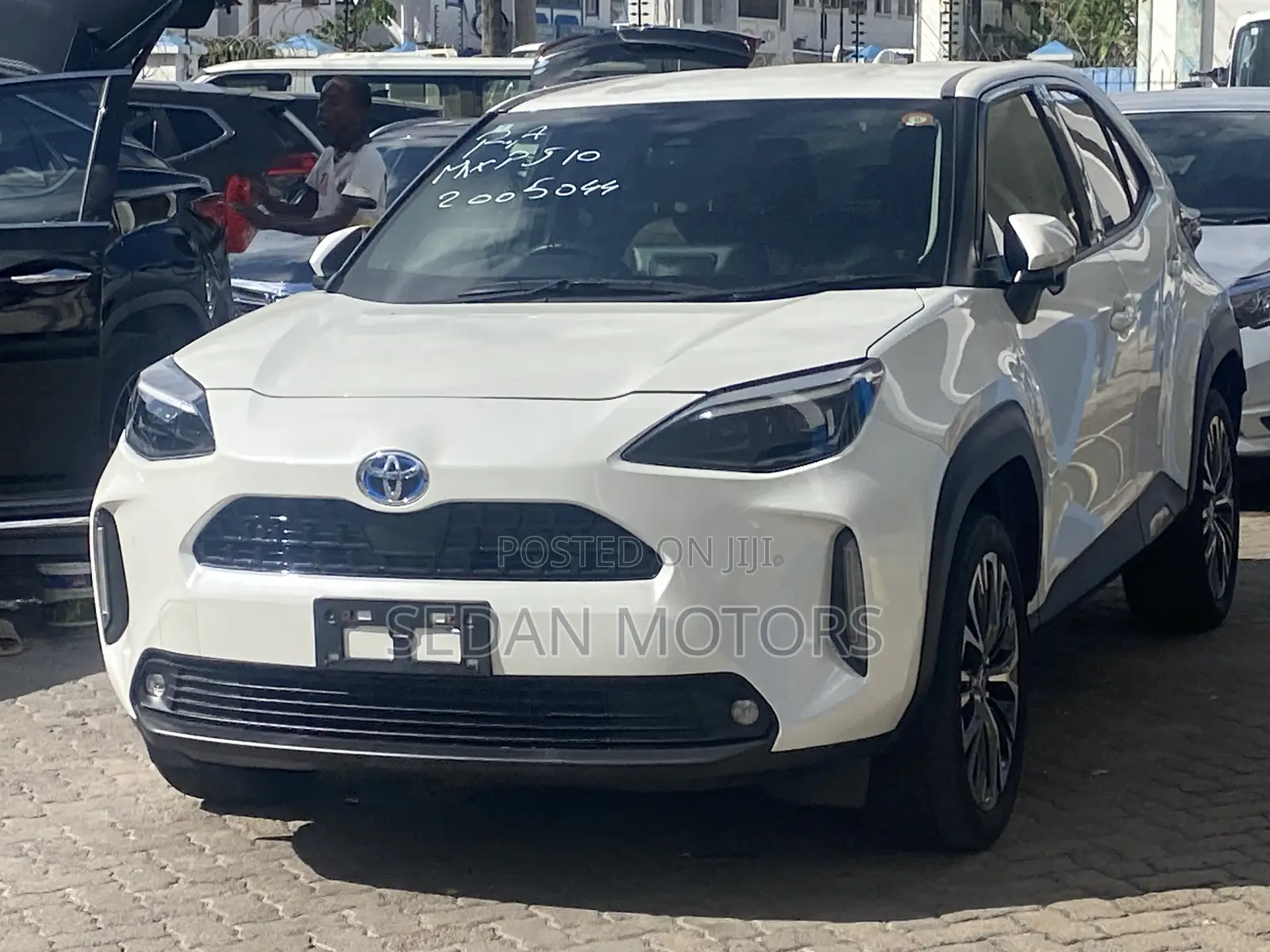 Toyota Yaris Cross 2020 Pearl