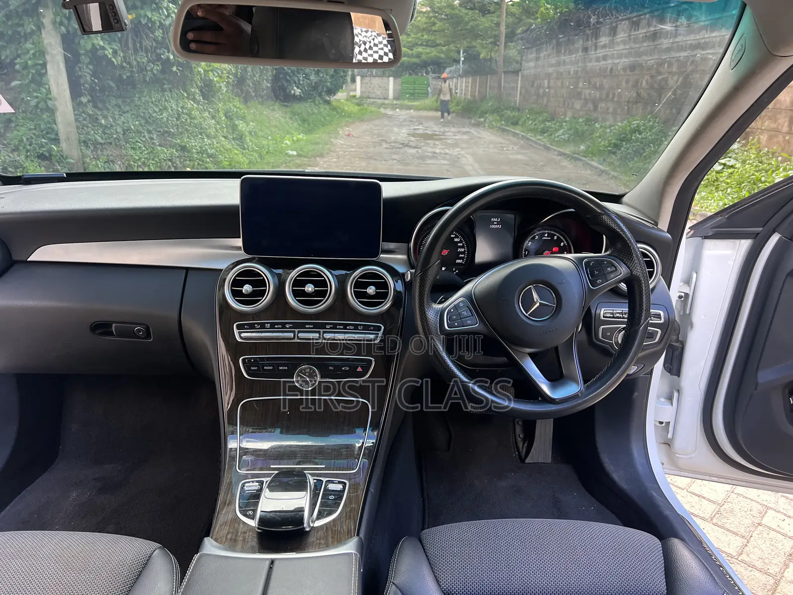 Mercedes-Benz C200 2016 White