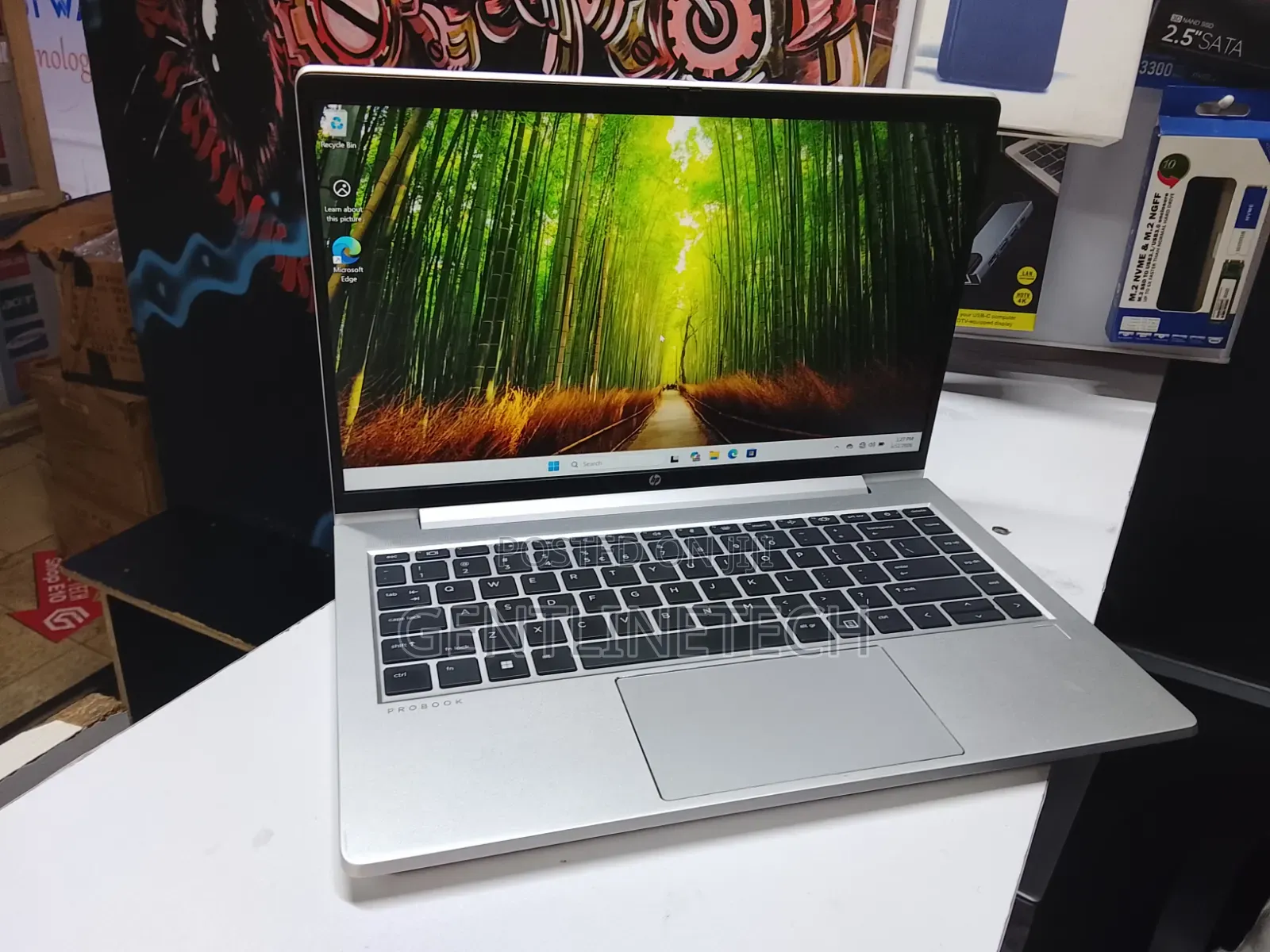 Laptop HP ProBook 440 G10 8GB Intel Core i7 SSD 256GB