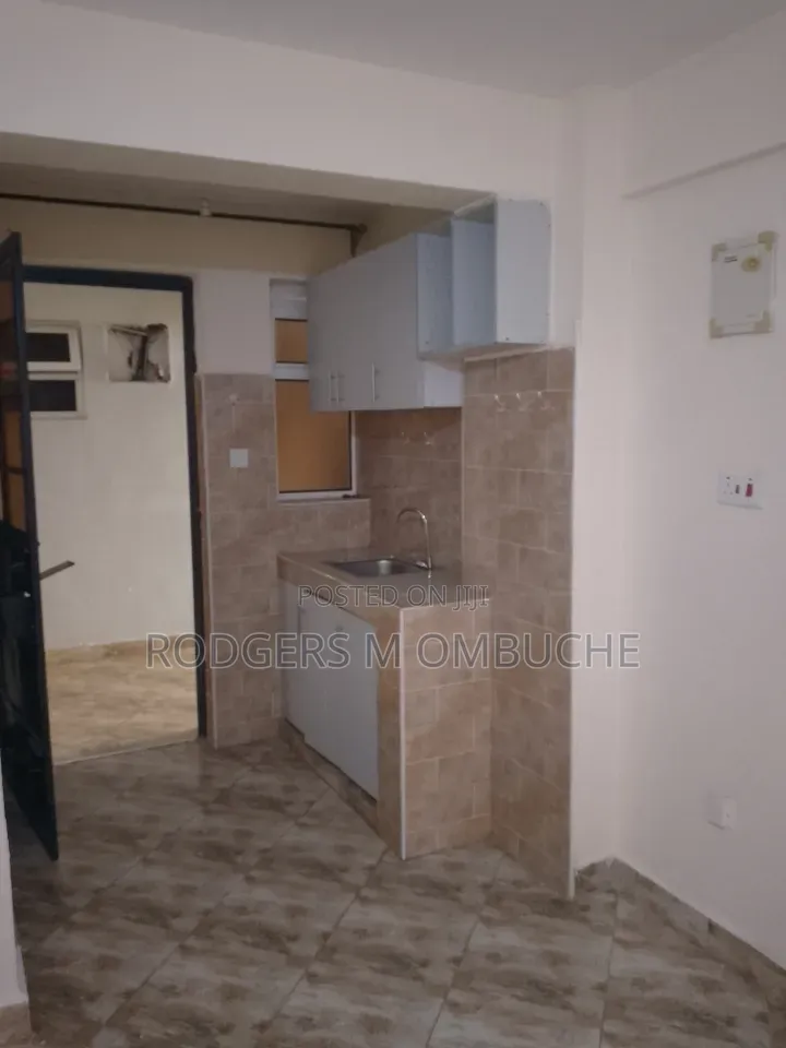 Studio Apartment in Raphta Road Area for rent