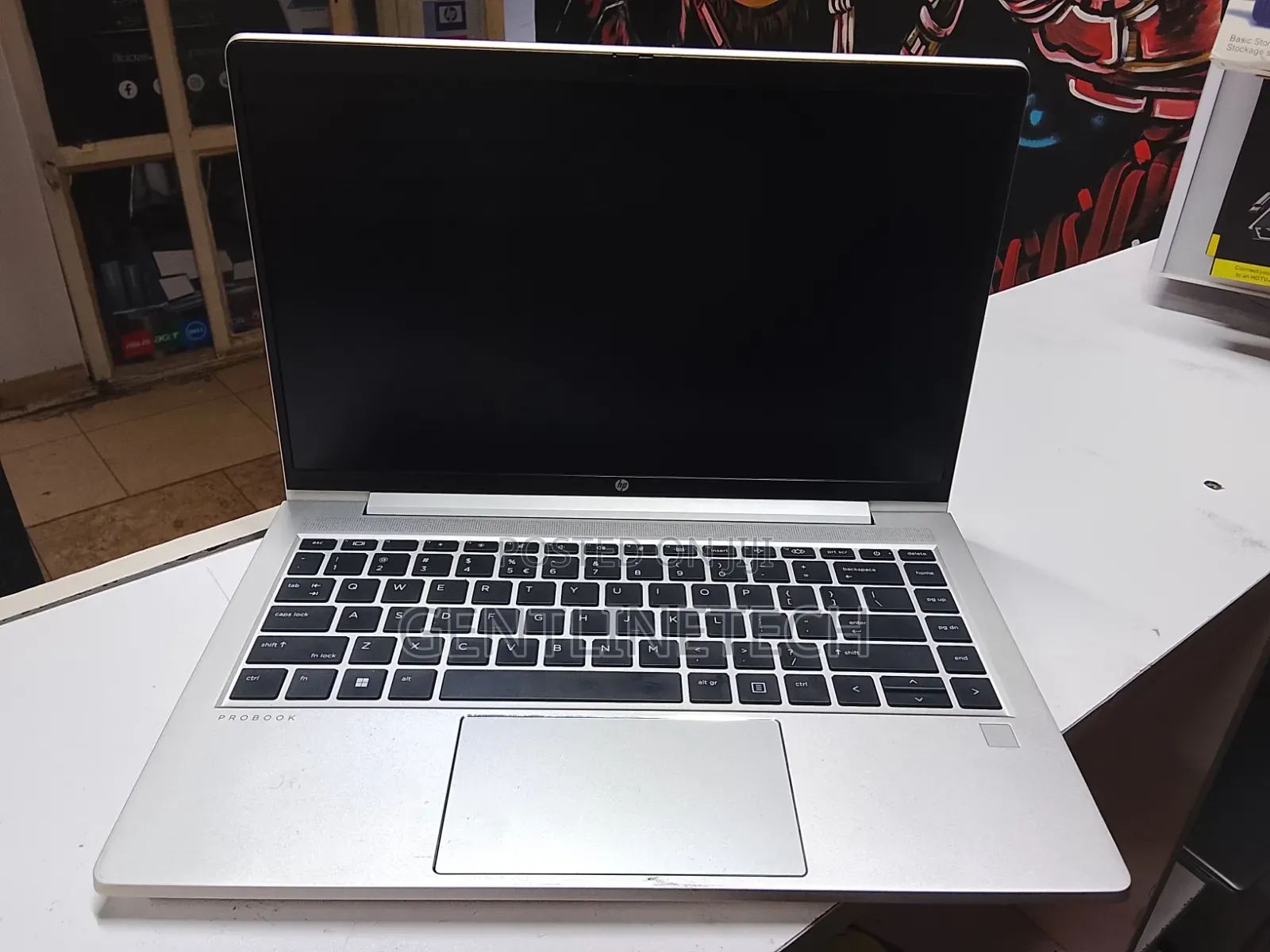 Laptop HP ProBook 440 G10 16GB Intel Core i7 SSD 512GB