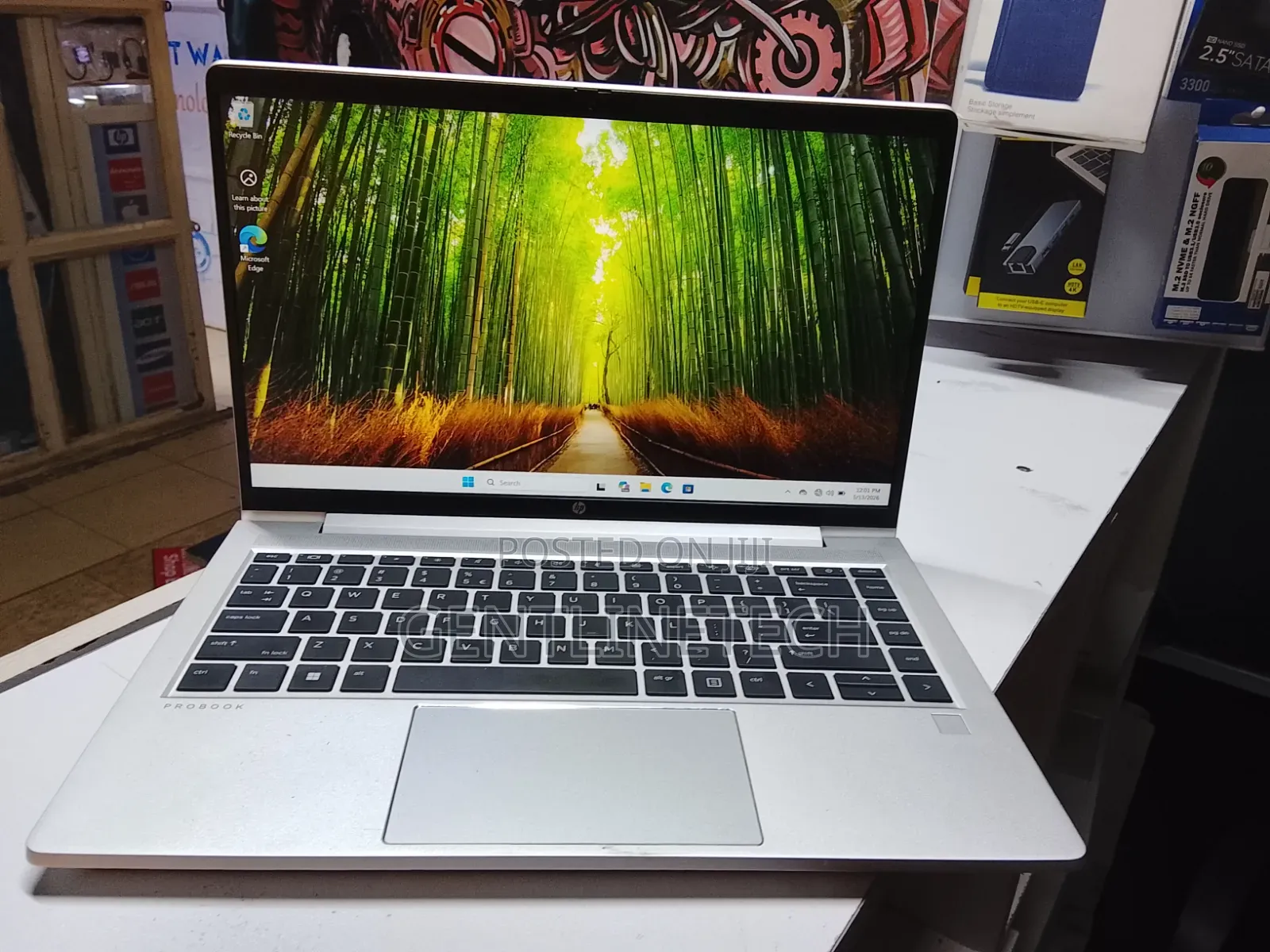 Laptop HP ProBook 440 G10 16GB Intel Core i7 SSD 512GB
