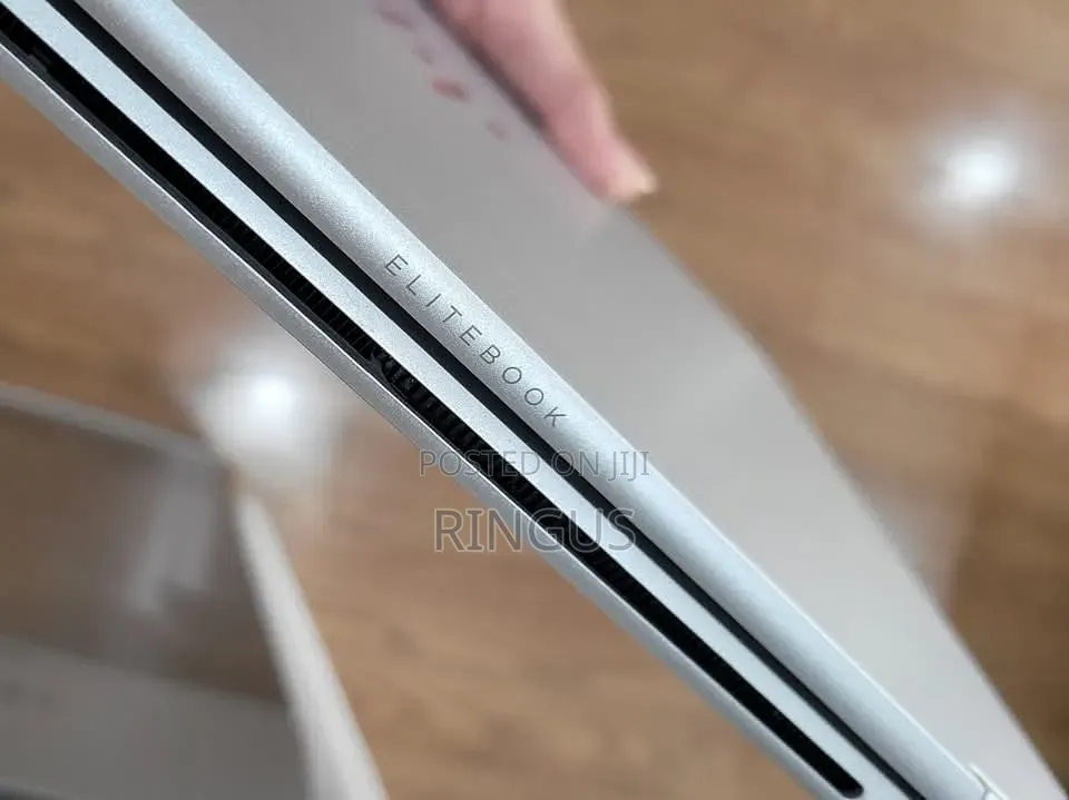 Laptop HP EliteBook x360 1040 G9 16GB Intel Core i7 SSD 512GB