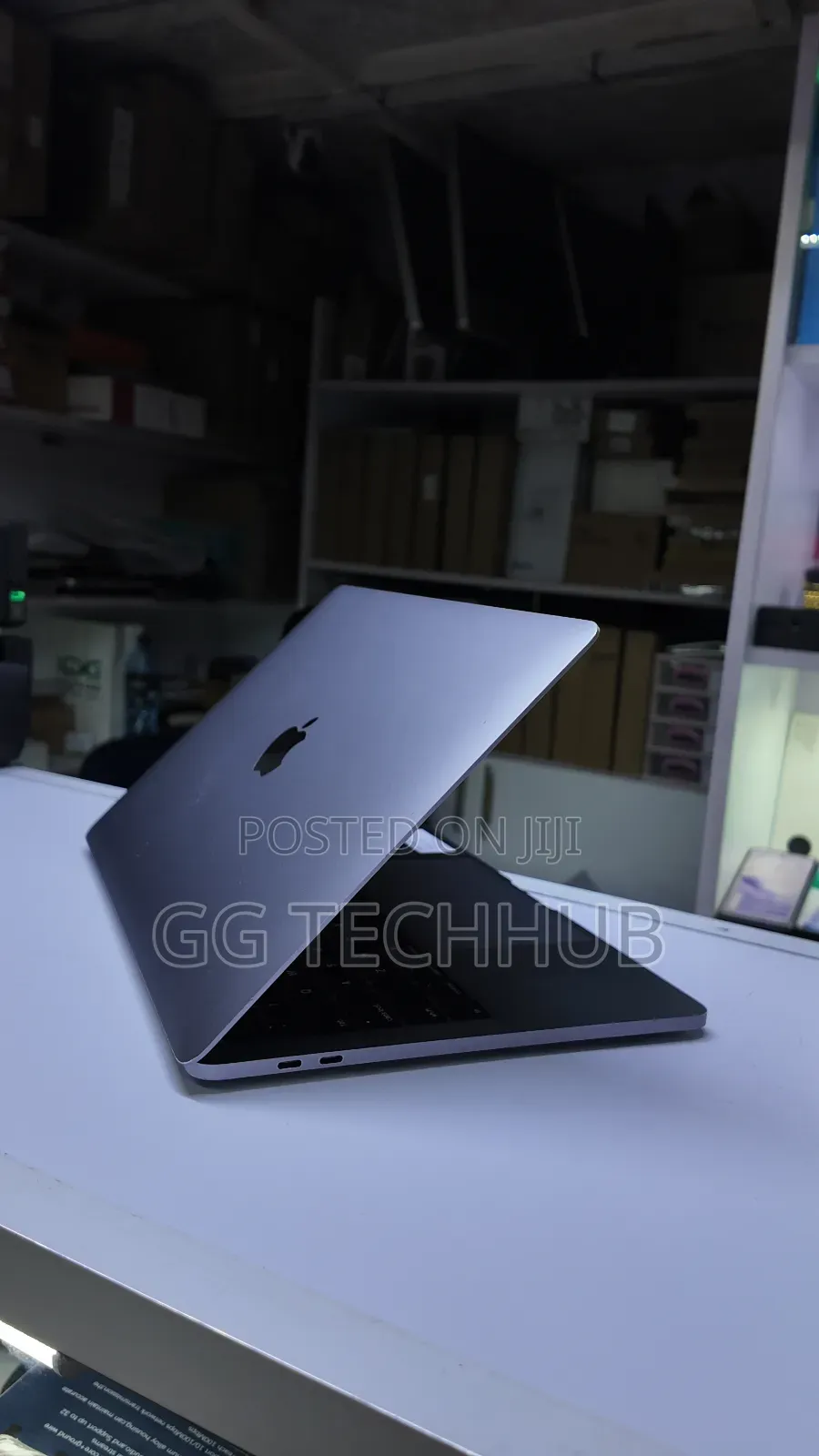 Laptop Apple MacBook Pro 2017 8GB Intel Core i5 SSD 256GB