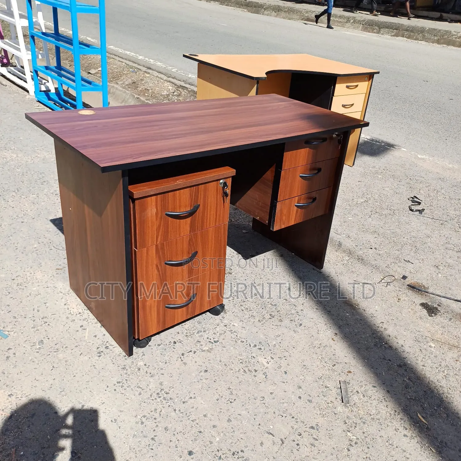 Compact Modern Office Desk/Study Table + Mobile Pedestal Offers