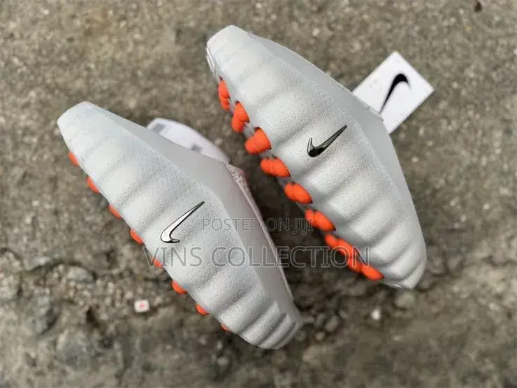 Nike Mind Slides