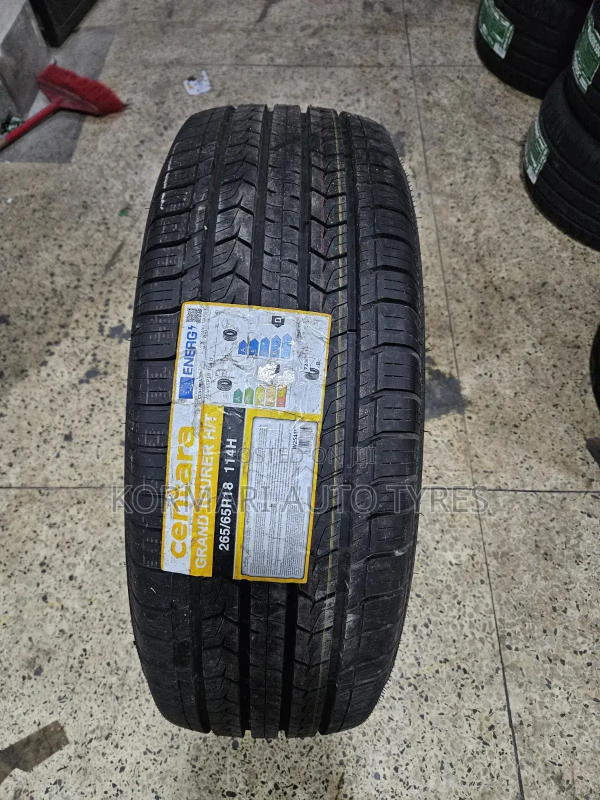 265/65r18 H/T 114h Centara