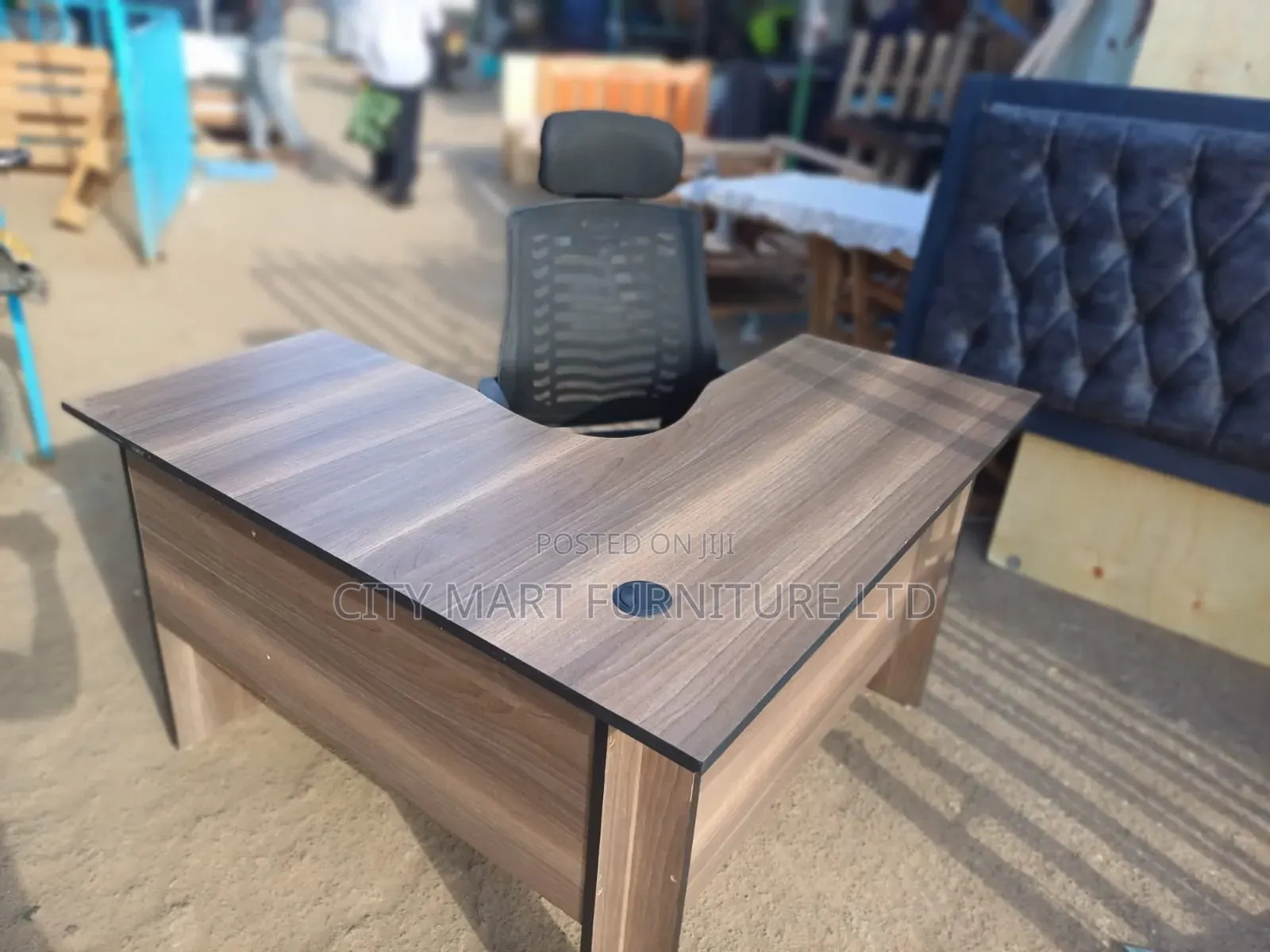 Ready 1.2m*1.2m Modern Lshaped Office Desk Offers