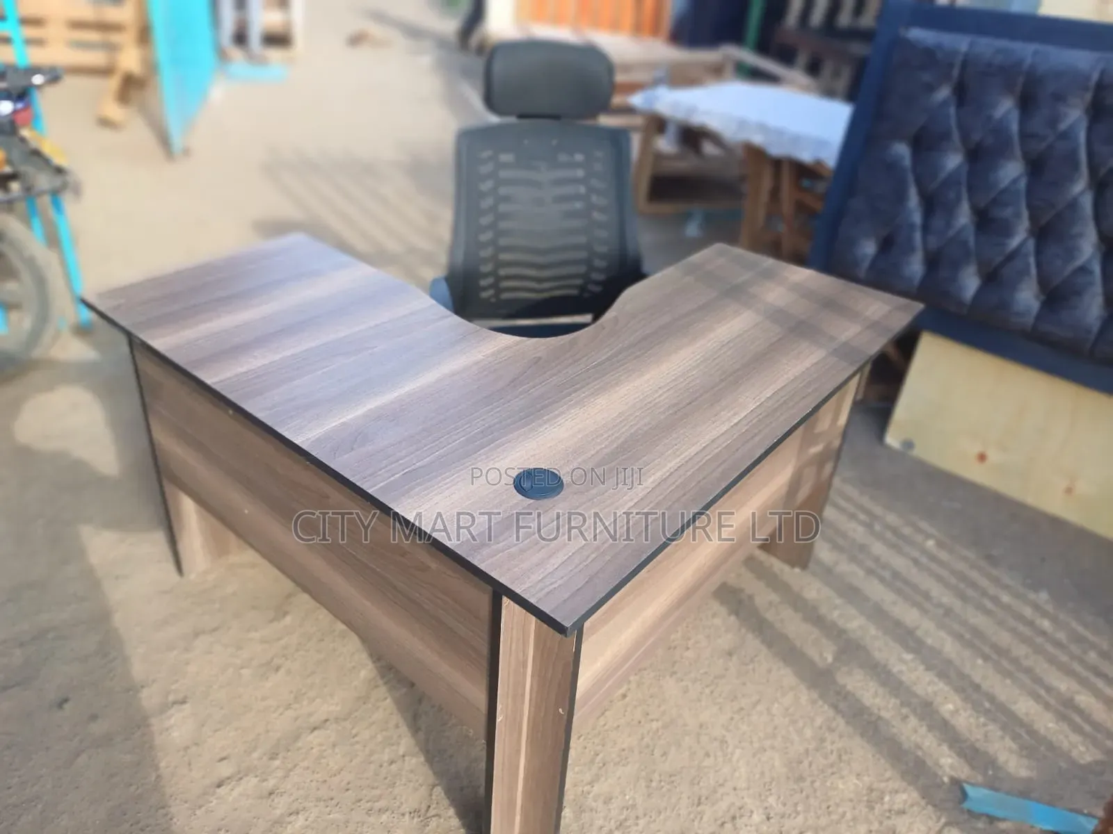 Luxury 1.2m*1.2m Modern Lshaped Office Desk Offers