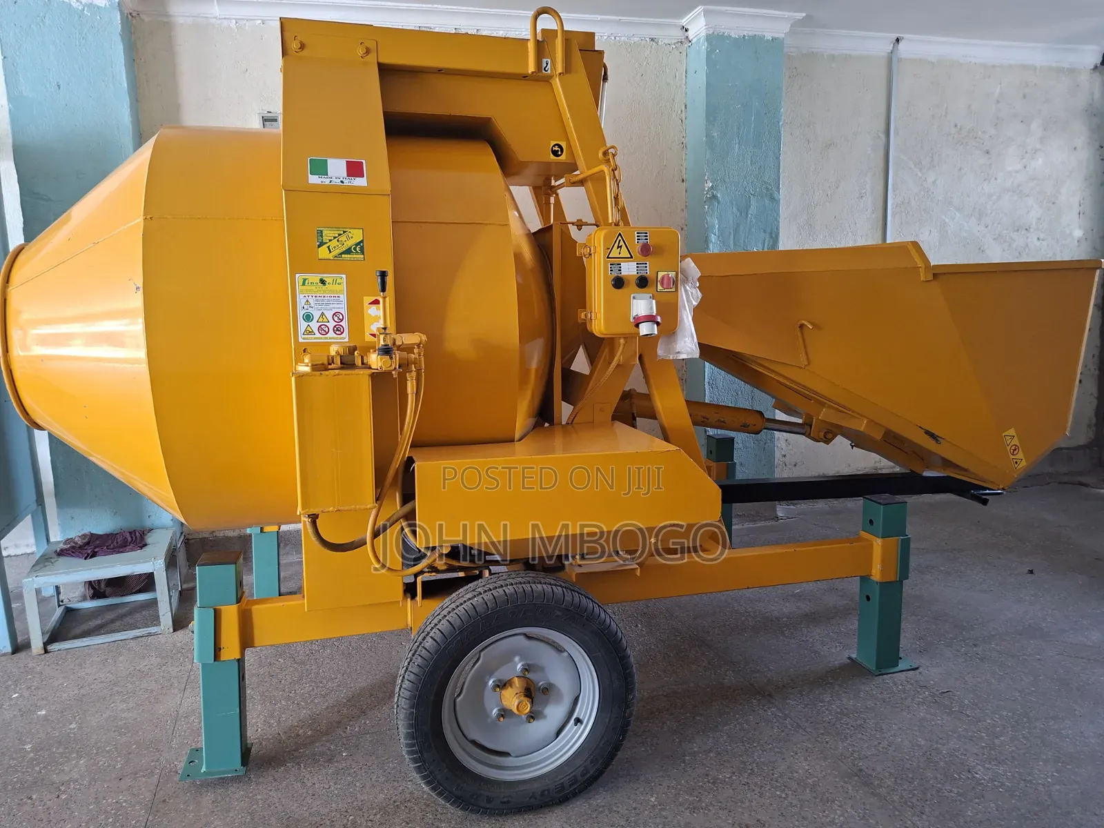 Self Loading Mixer-750l